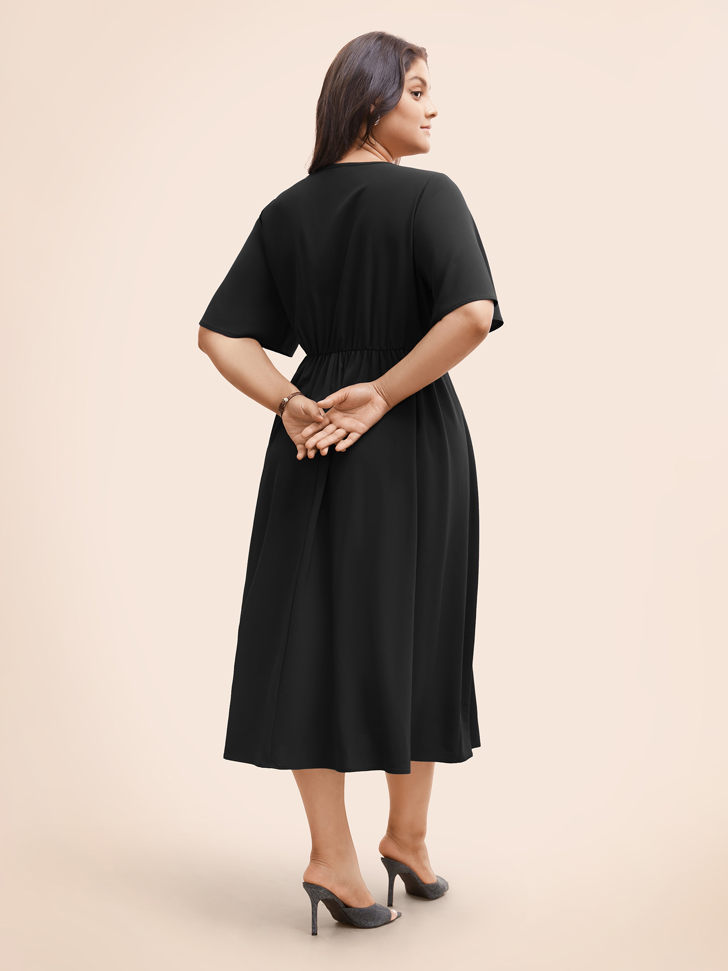 

Plus Size Plain Round Neck Plicated Detail Dress Black Women Workwear Essentials Pleated Round Neck Half Sleeve Curvy BloomChic