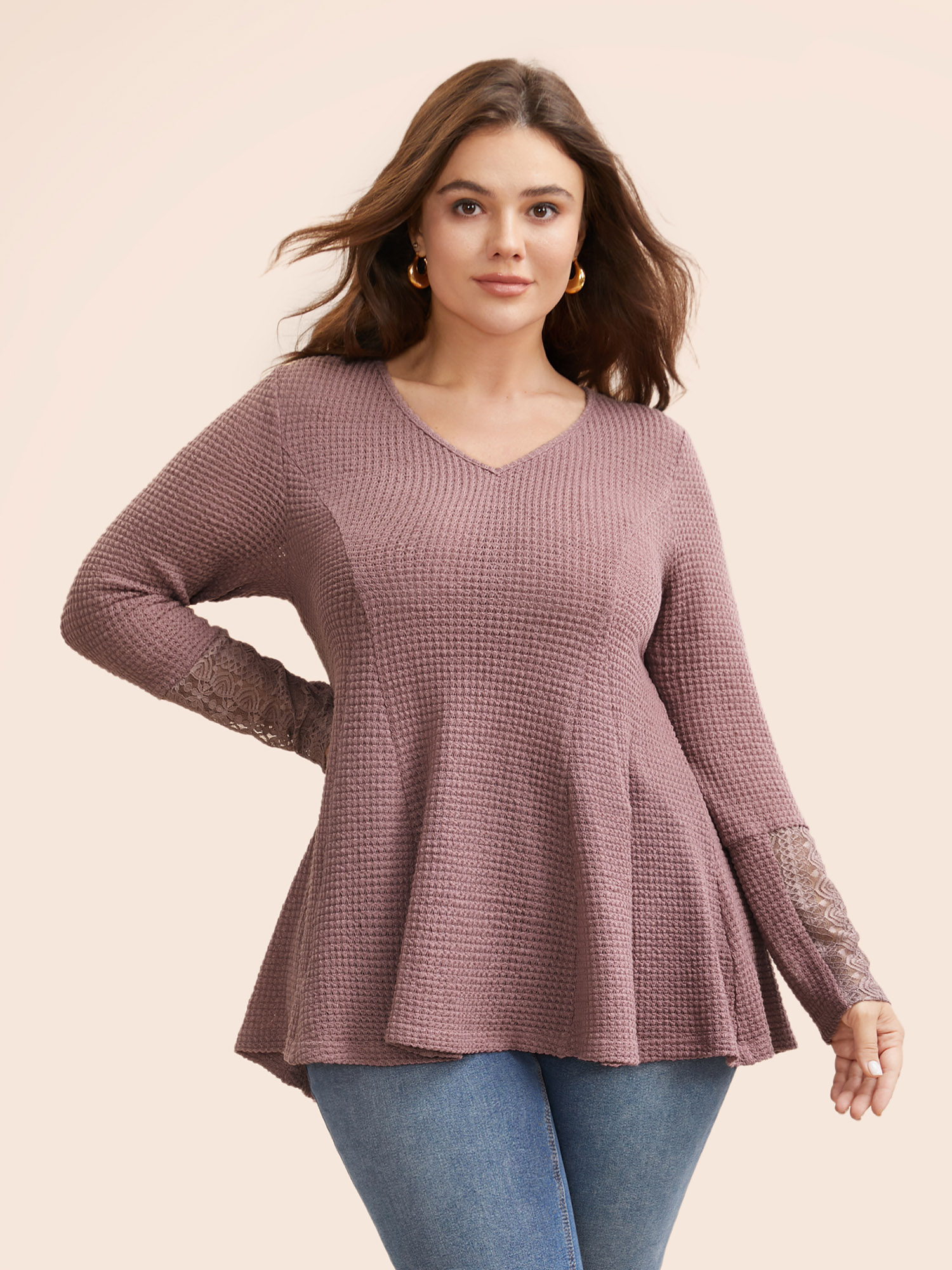 

Plus Size V Neck Lace Patchwork Texture T-shirt DustyPink V-neck Long Sleeve Elegant Jersey Tops