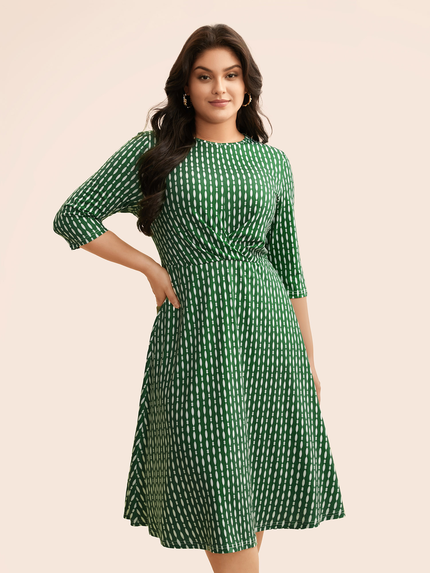 

Plus Size Round Neck Geometric Pleated Dress Emerald Women Casual Pleated Round Neck Elbow-length sleeve Curvy BloomChic