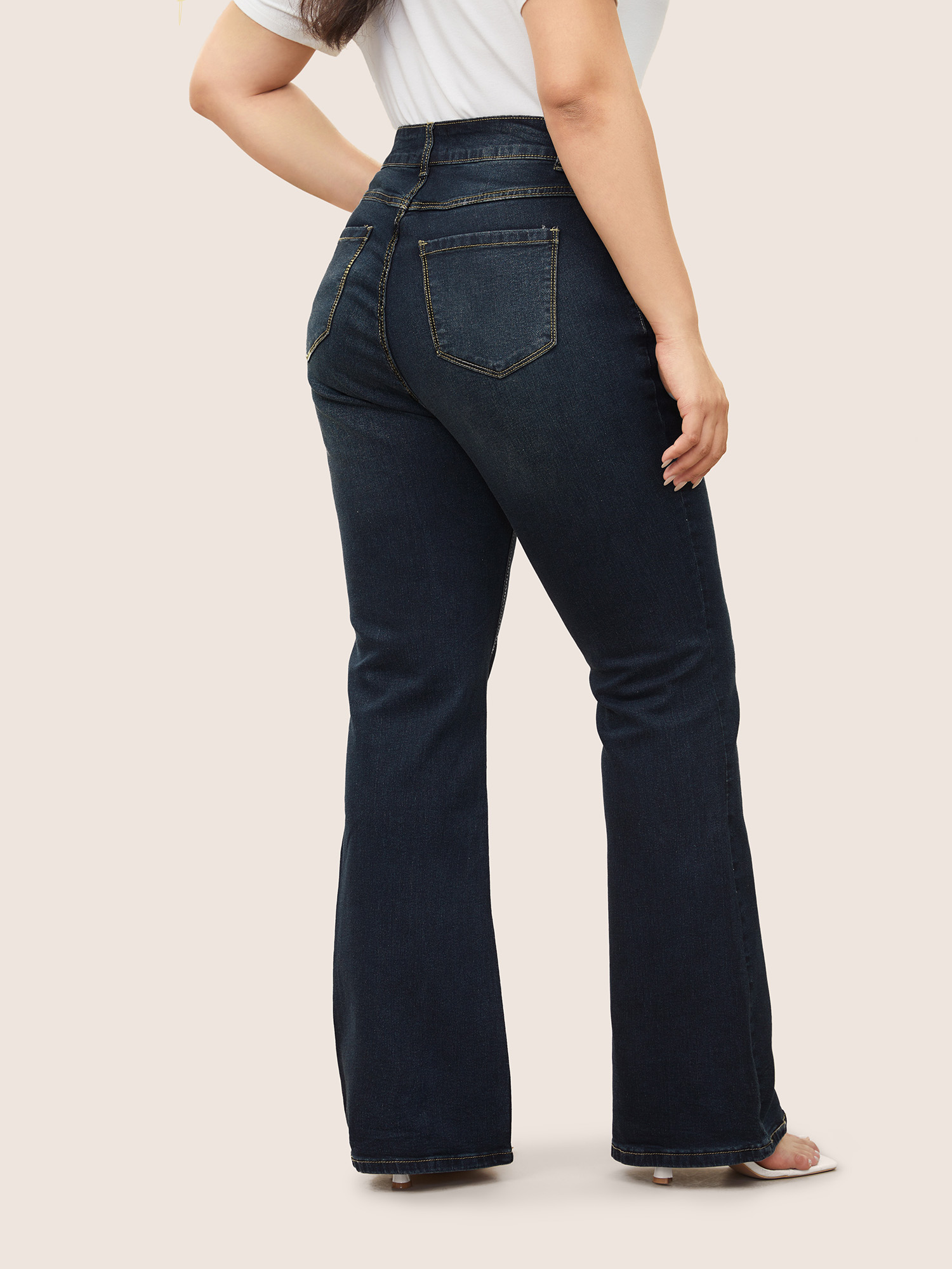 

Plus Size Bootcut Very Stretchy Mid Rise Medium Wash Sculpt Waist Jeans Women Darkindigo Elegant Plain Non High stretch Slanted pocket Jeans BloomChic