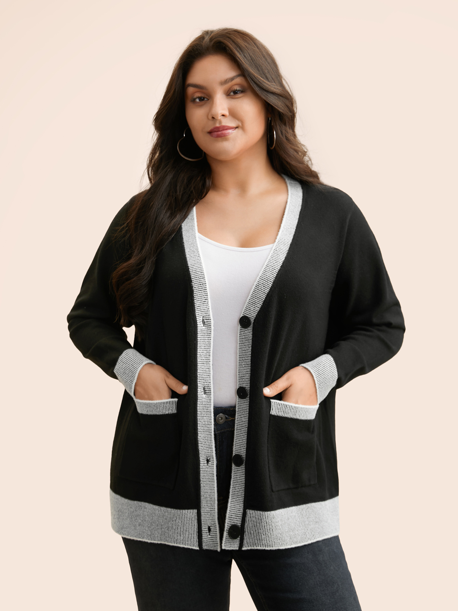 

Plus Size Contrast Button Up Pocket Cardigan Black Women Casual Long Sleeve Everyday Cardigans BloomChic