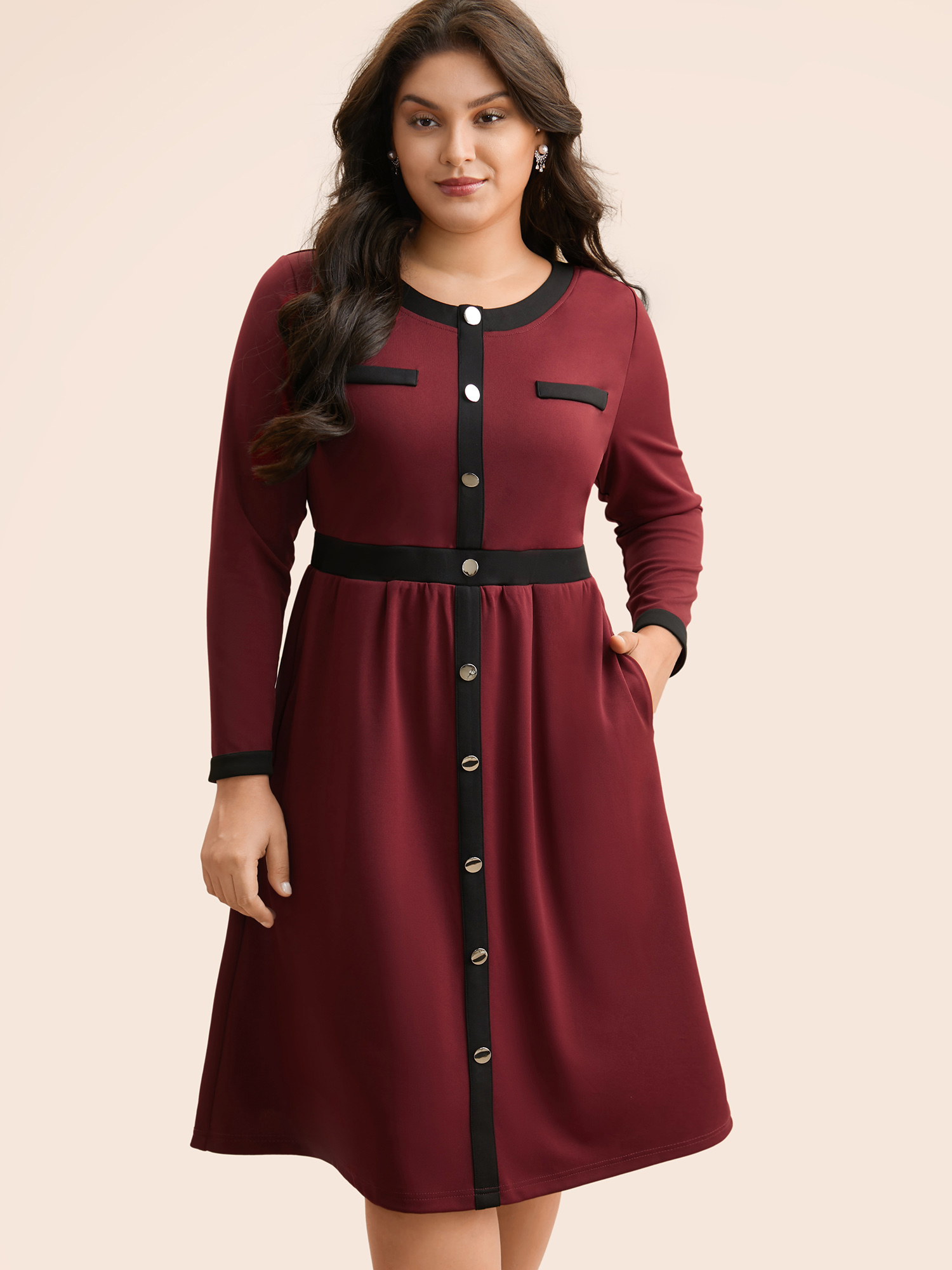 

Plus Size Contrast Patchwork Metal Detail Dress Burgundy Women Elegant Contrast Round Neck Long Sleeve Curvy BloomChic