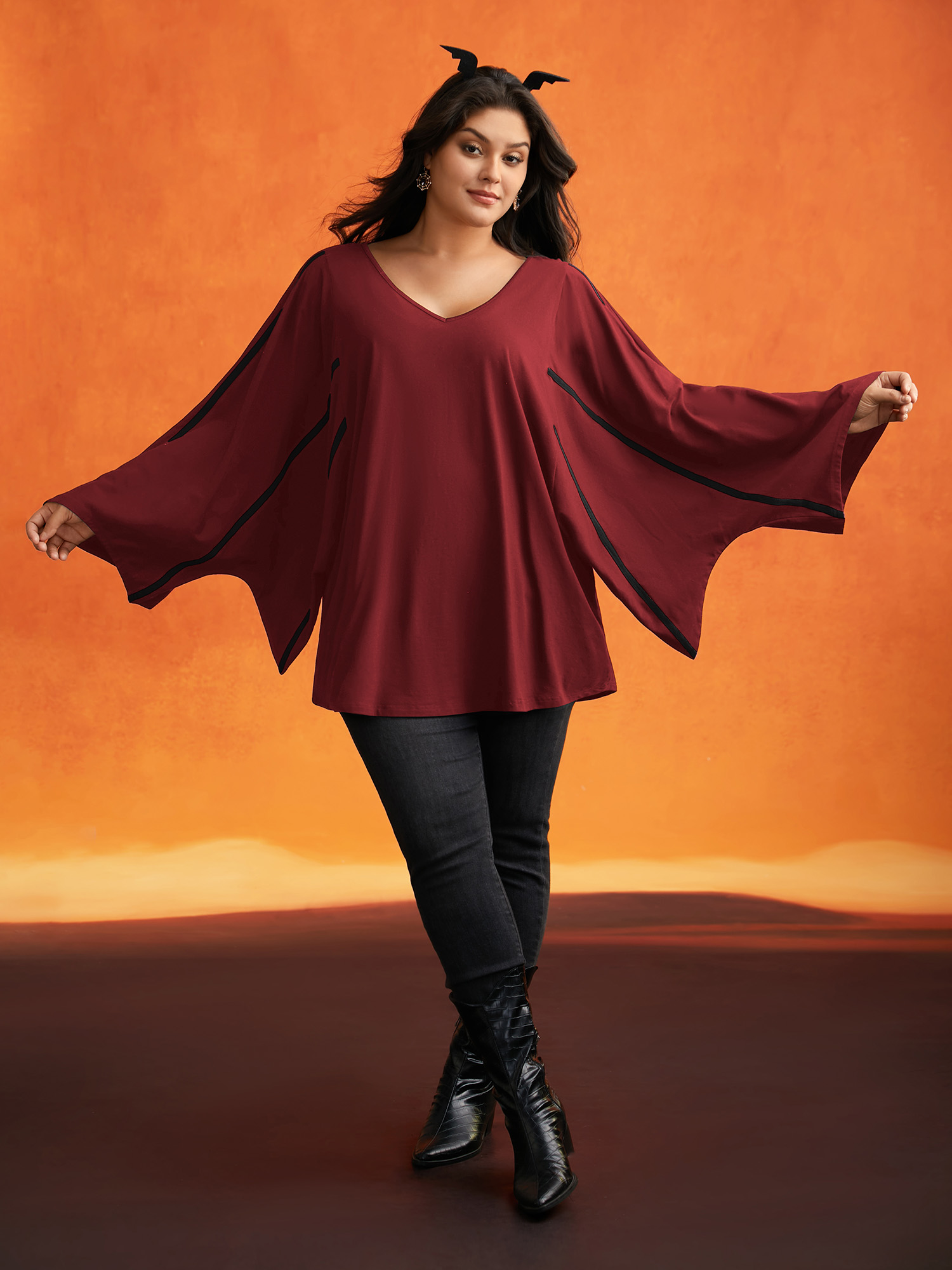 

Plus Size Bat Wing Shaped Sleeves T-shirt Scarlet Women Elegant Contrast Non Loose Everyday T-shirts BloomChic