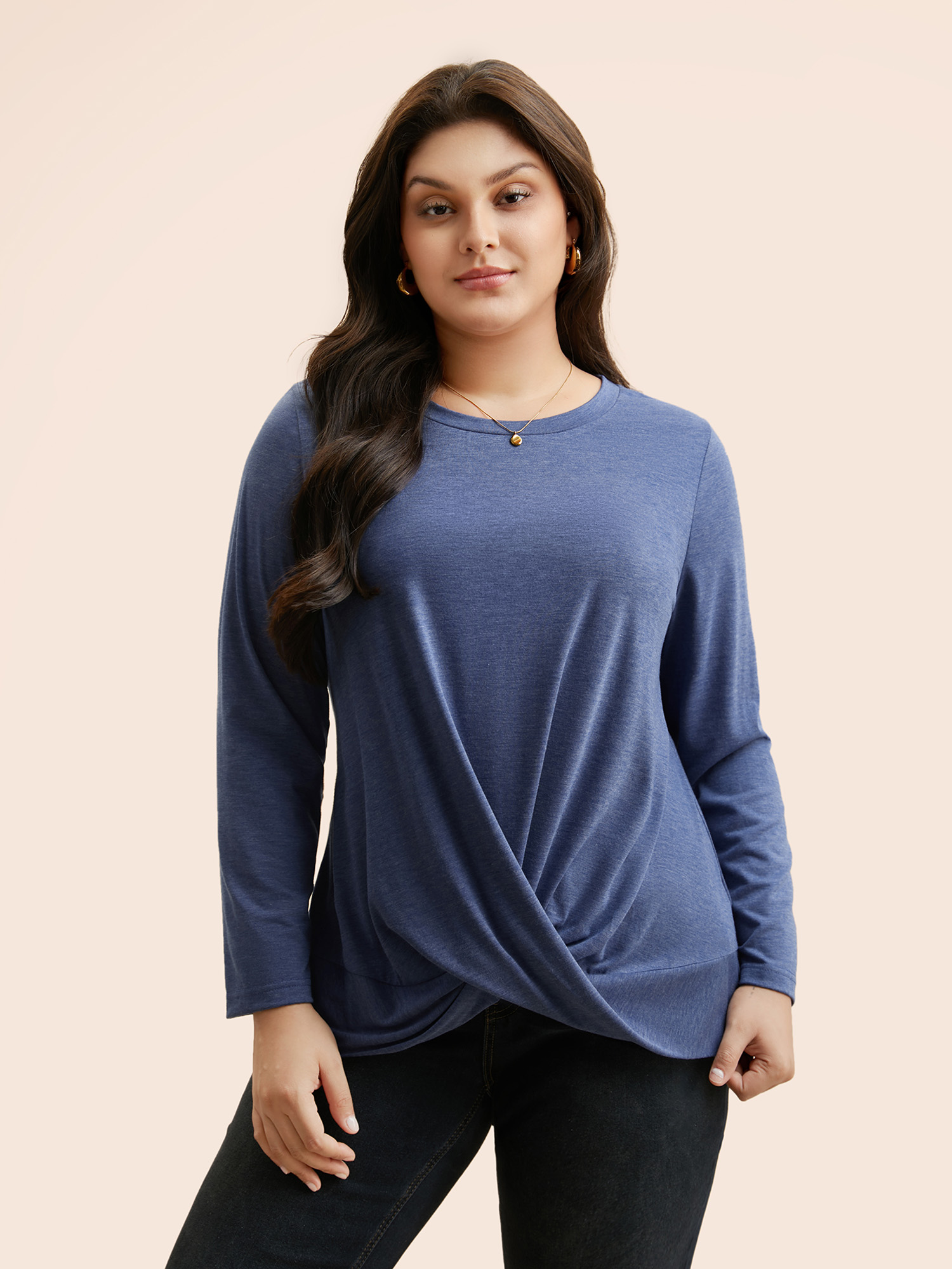 

Plus Size Solid Crew Neck Twist Front T-shirt DarkBlue Women Casual Twist Round Neck Everyday T-shirts BloomChic