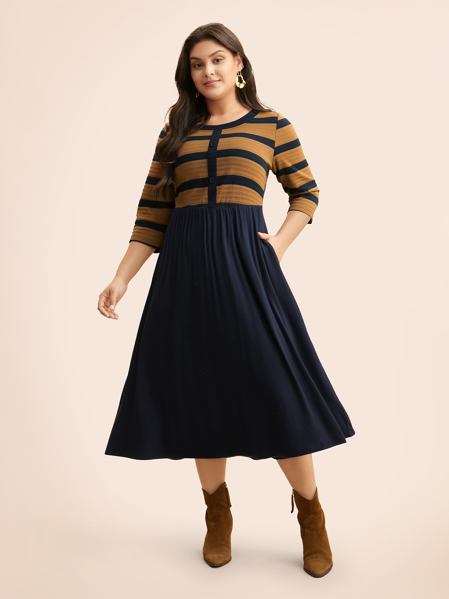 

Plus Size Striped Contrast Elastic Waist Dress Yellowishbrown Women Casual Contrast Round Neck Elbow-length sleeve Curvy BloomChic