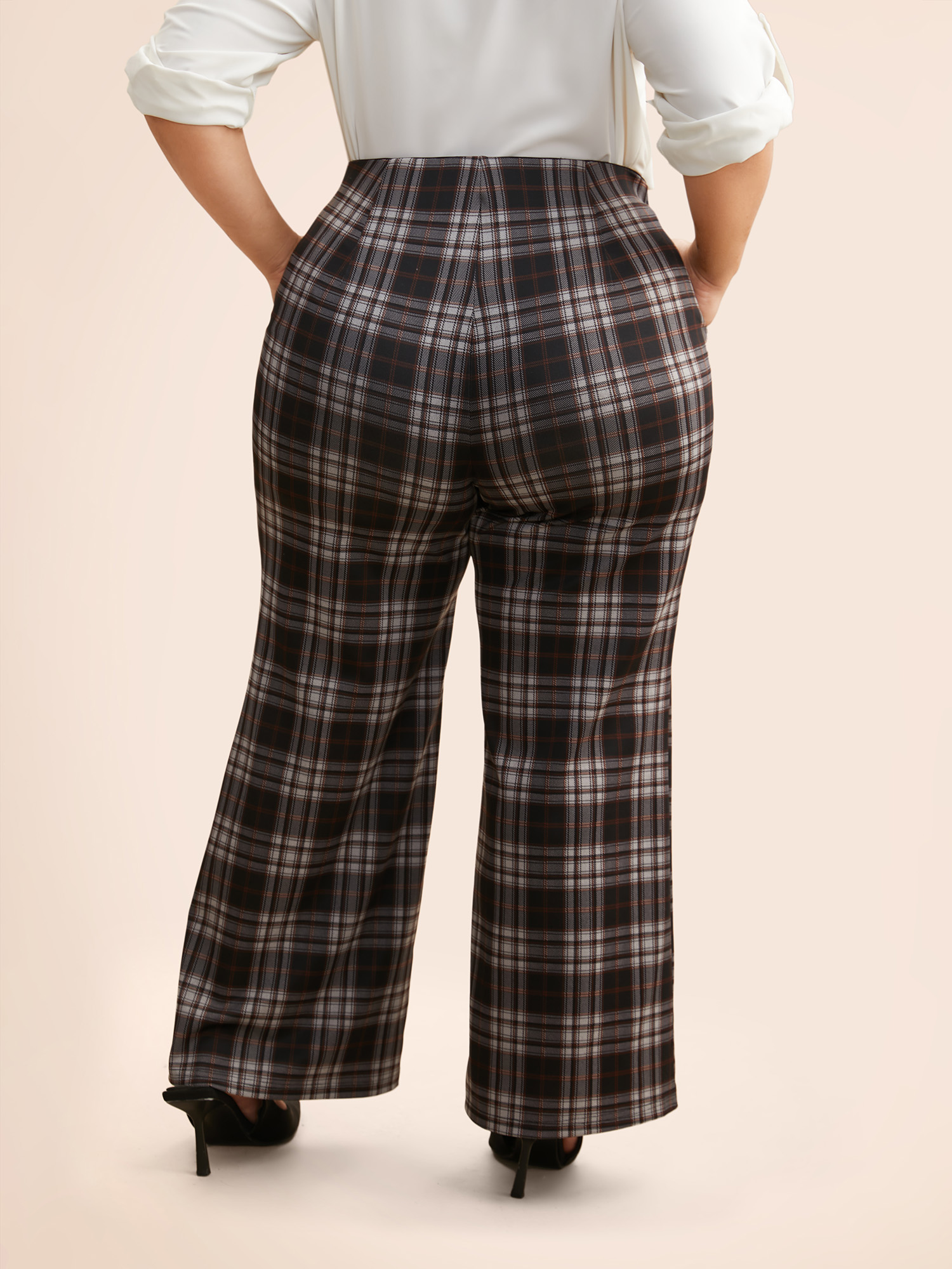 

Plus Size Plaid Button Detail Mid Rise Pants Women Black At the Office Wide Leg Mid Rise Work Pants BloomChic