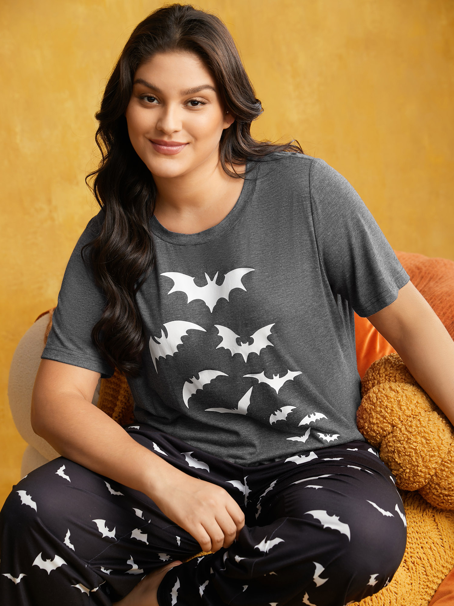 

Plus Size Soft Bat Printed Crew Neck Lounge Top DarkGray Everyday Casual Animals Short sleeve Round Neck  Bloomchic