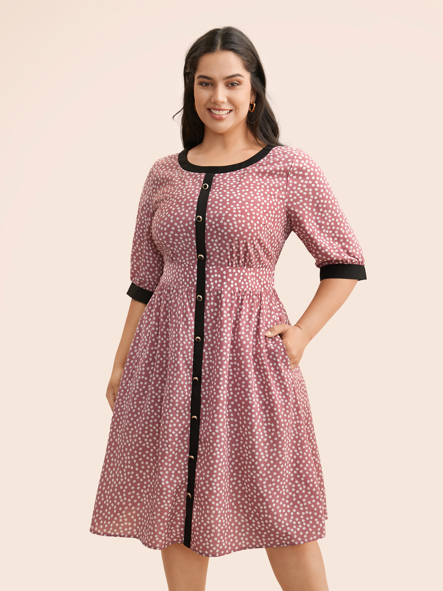 

Plus Size Ditsy Floral Contrast Trim Button Detail Dress DustyPink Women Elegant Gathered Boat Neck Half Sleeve Curvy BloomChic