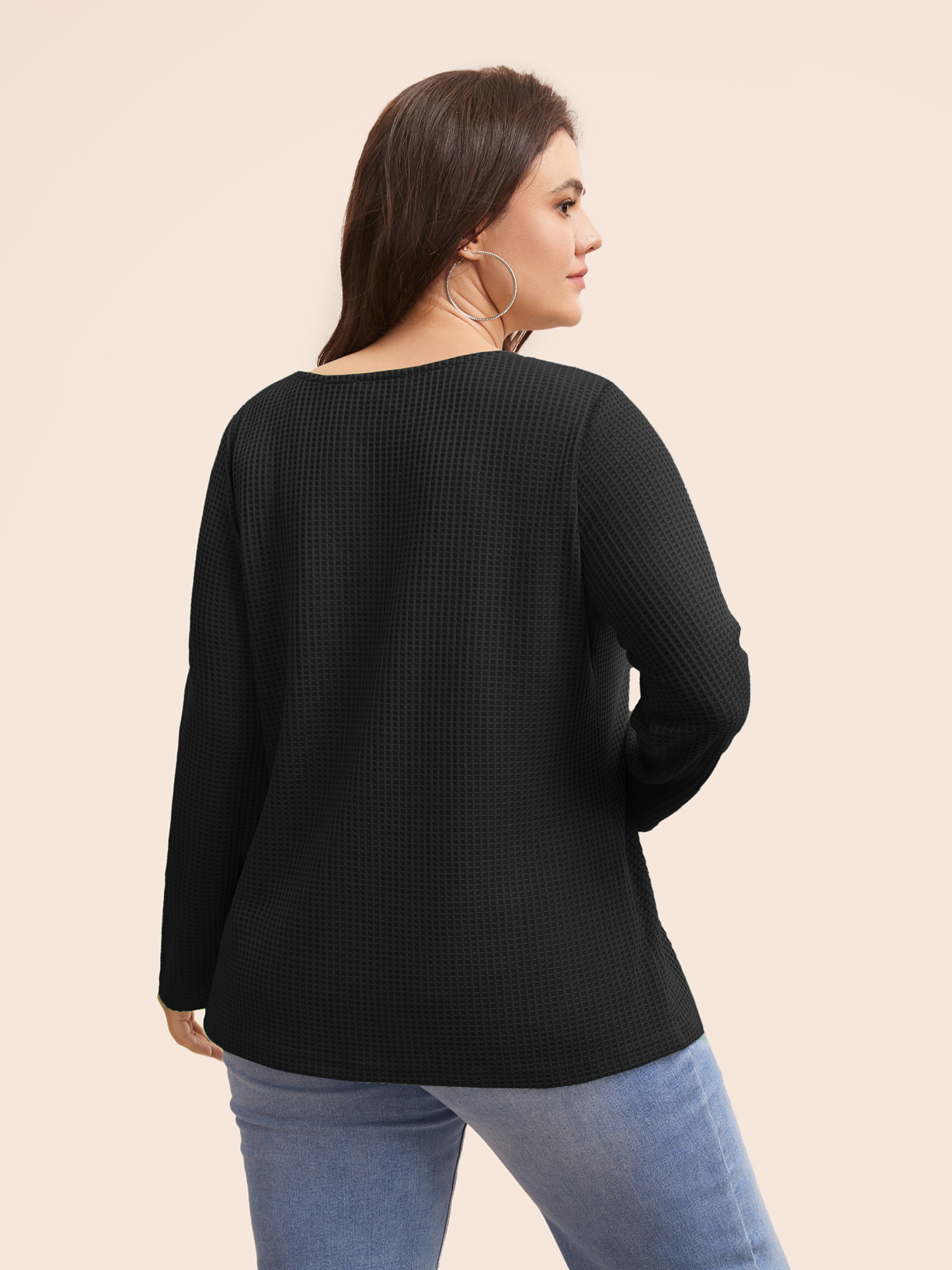 

Plus Size Solid Waffle Knit Round Neck T-shirt Black Women Casual Texture Round Neck Everyday T-shirts BloomChic