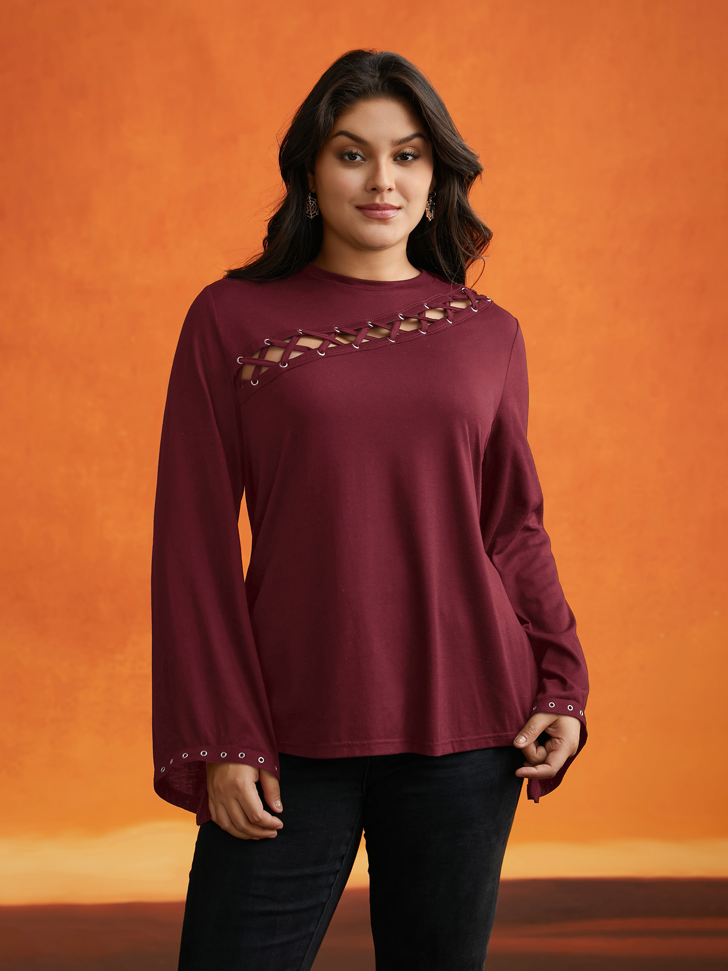 

Plus Size Peek-A-Boo Cut-Out Neckline T-shirt Burgundy Women Elegant Eyelet Round Neck Everyday T-shirts BloomChic