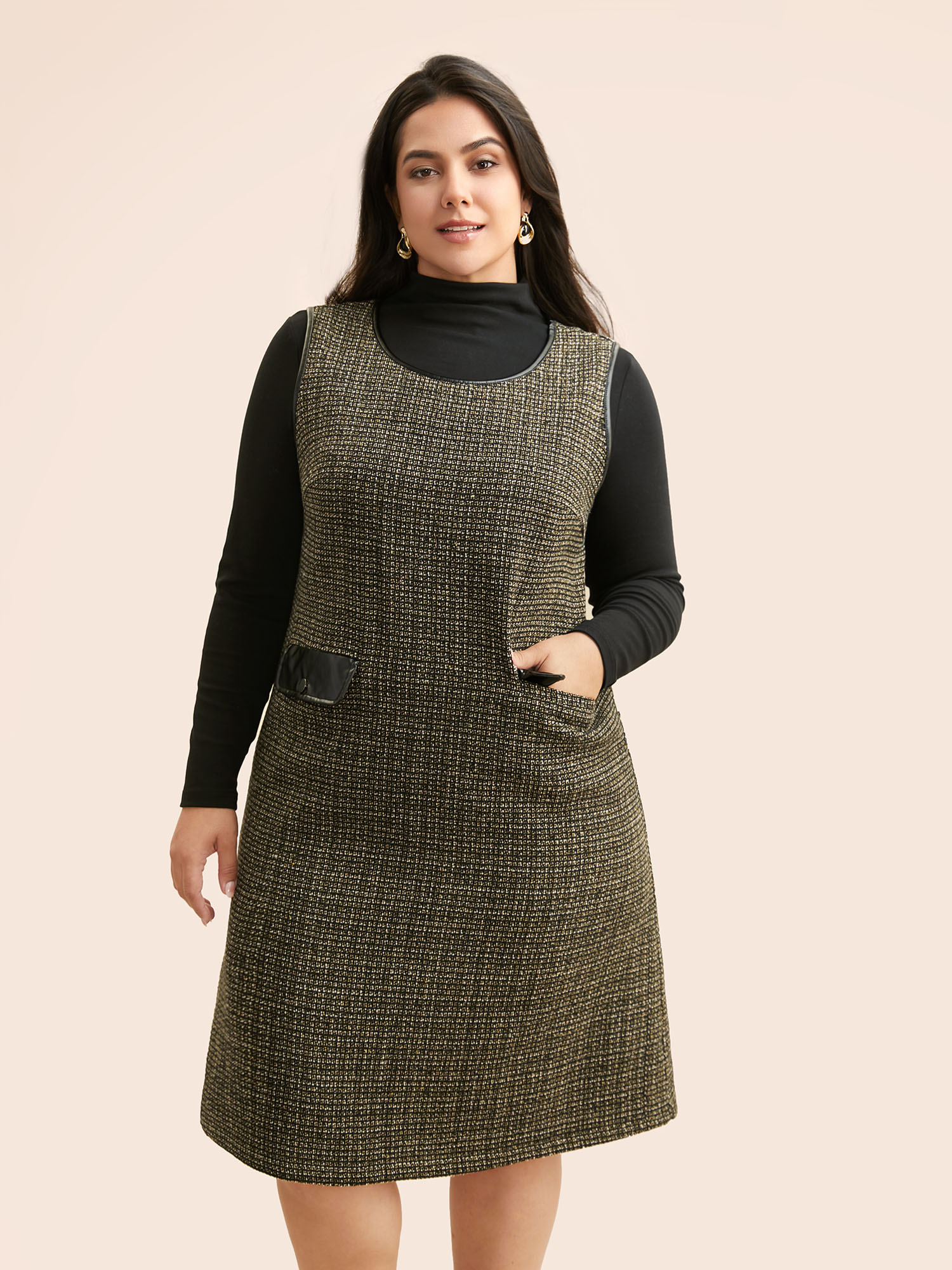 

Plus Size Tweed Patchwork Flap Pocket Dress Black Women Casual Texture Round Neck Sleeveless Curvy BloomChic