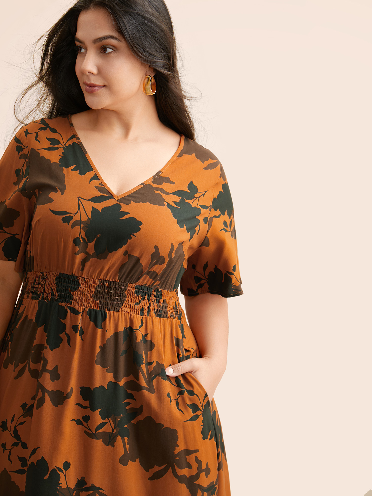 Plus Size Silhouette Floral Print Ruffle Sleeve Dress OrangeRed Women Elegant Shirred V-neck Half Sleeve Curvy BloomChic 18-20/2X 