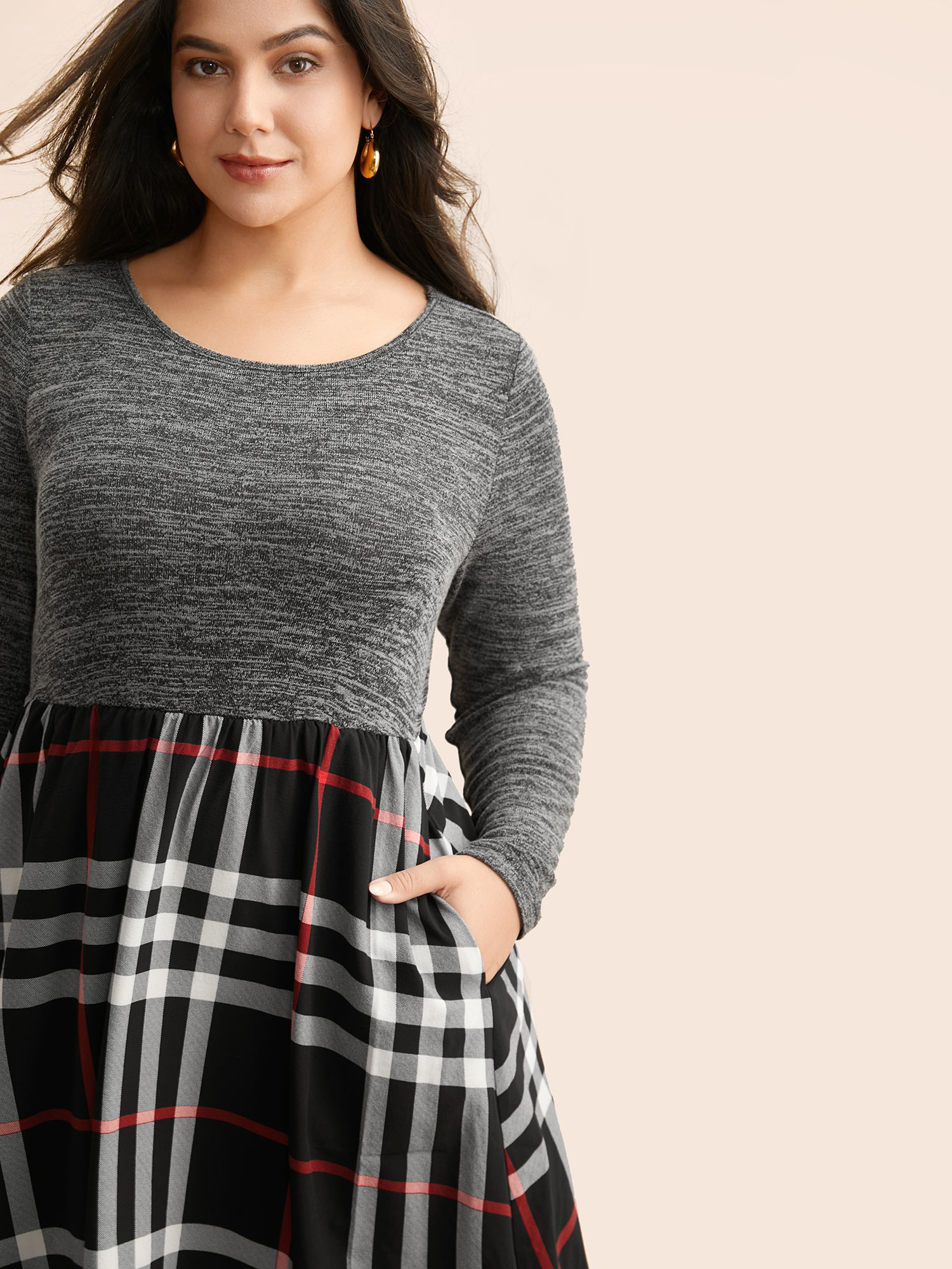 

Plus Size Plaid Patchwork Elastic Waist Dress Black Women Casual Patchwork Round Neck Long Sleeve Curvy BloomChic
