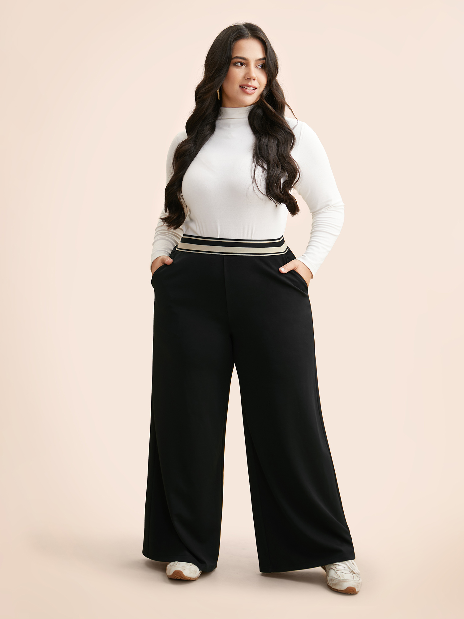 Plus Size Mid Rise Contrast Elastic Waist Pants Women Black Casual Mid Rise Everyday Pants BloomChic 14-16/1X 