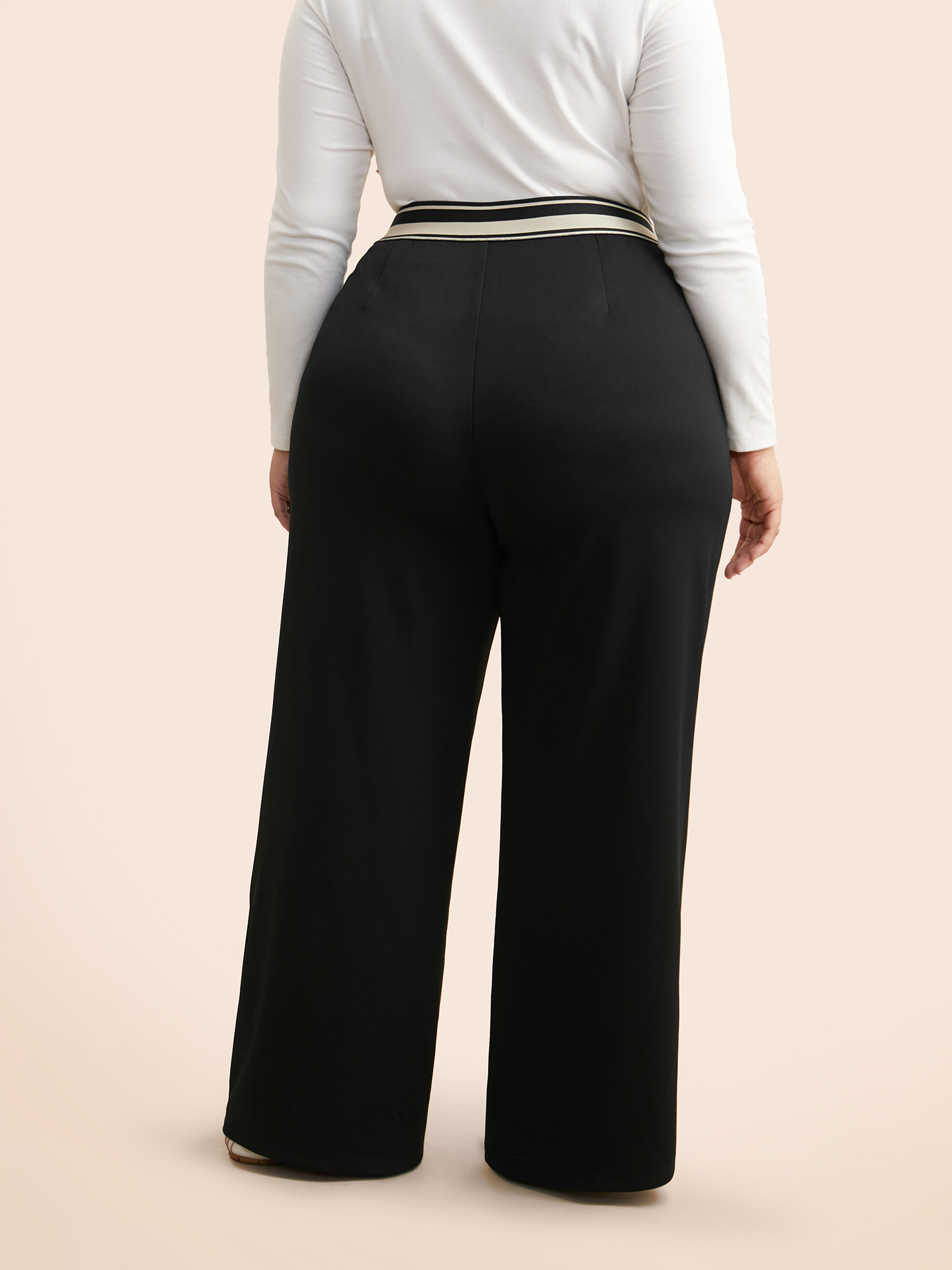 Plus Size Mid Rise Contrast Elastic Waist Pants Women Black Casual Mid Rise Everyday Pants BloomChic 14-16/1X 