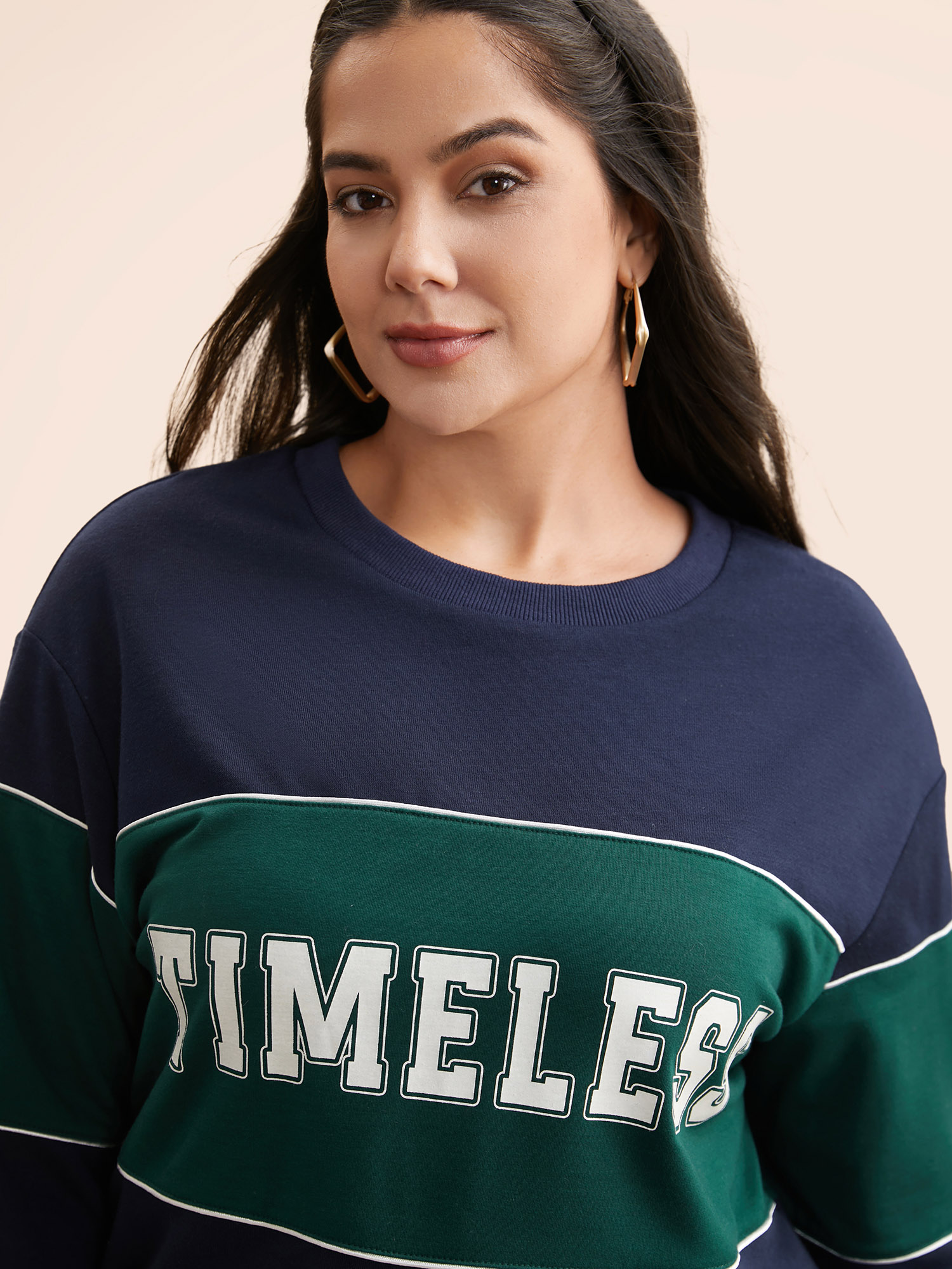 Plus Size Crew Neck Letter Print Contrast Sweatshirt Women Navy Casual Contrast Round Neck Everyday Sweatshirts BloomChic 10/M 