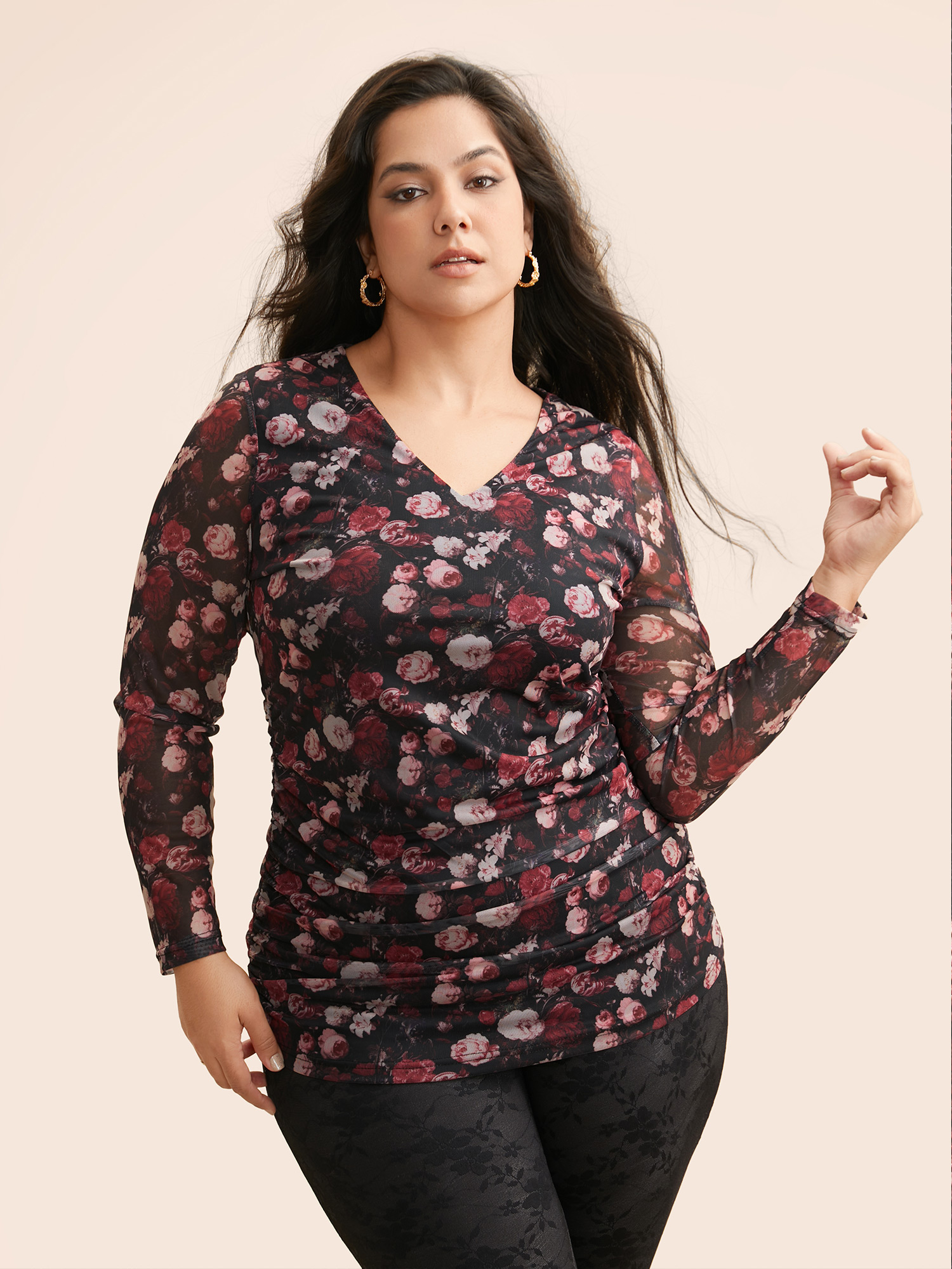 

Plus Size Floral V Neck Gathered T-shirt Multicolor V-neck Long Sleeve Elegant Jersey Tops