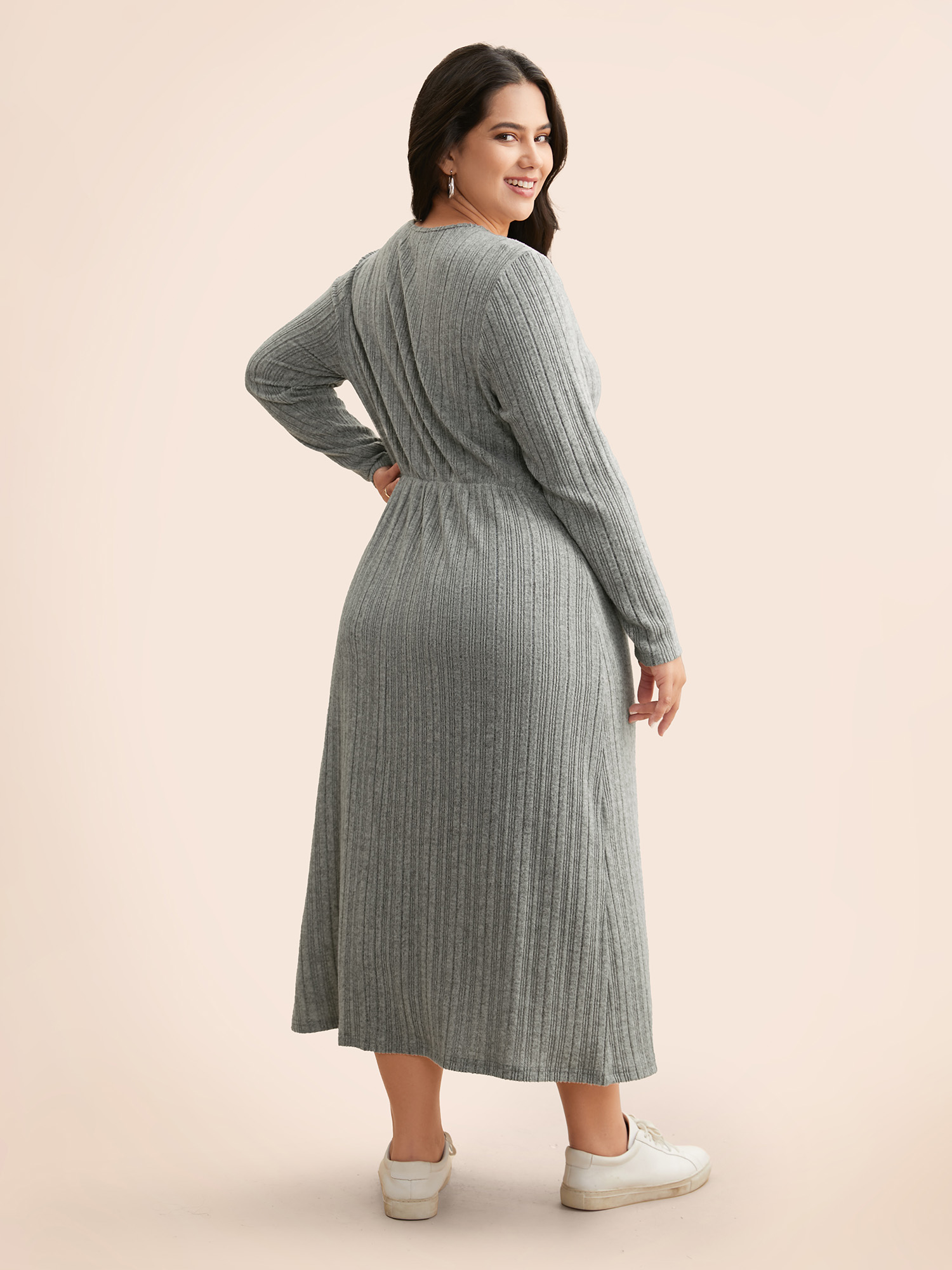 

Plus Size Airy Cozy Neck Cut-Out Midi Dress Mediumgray Women Casual Texture Knit Dresses Bloomchic