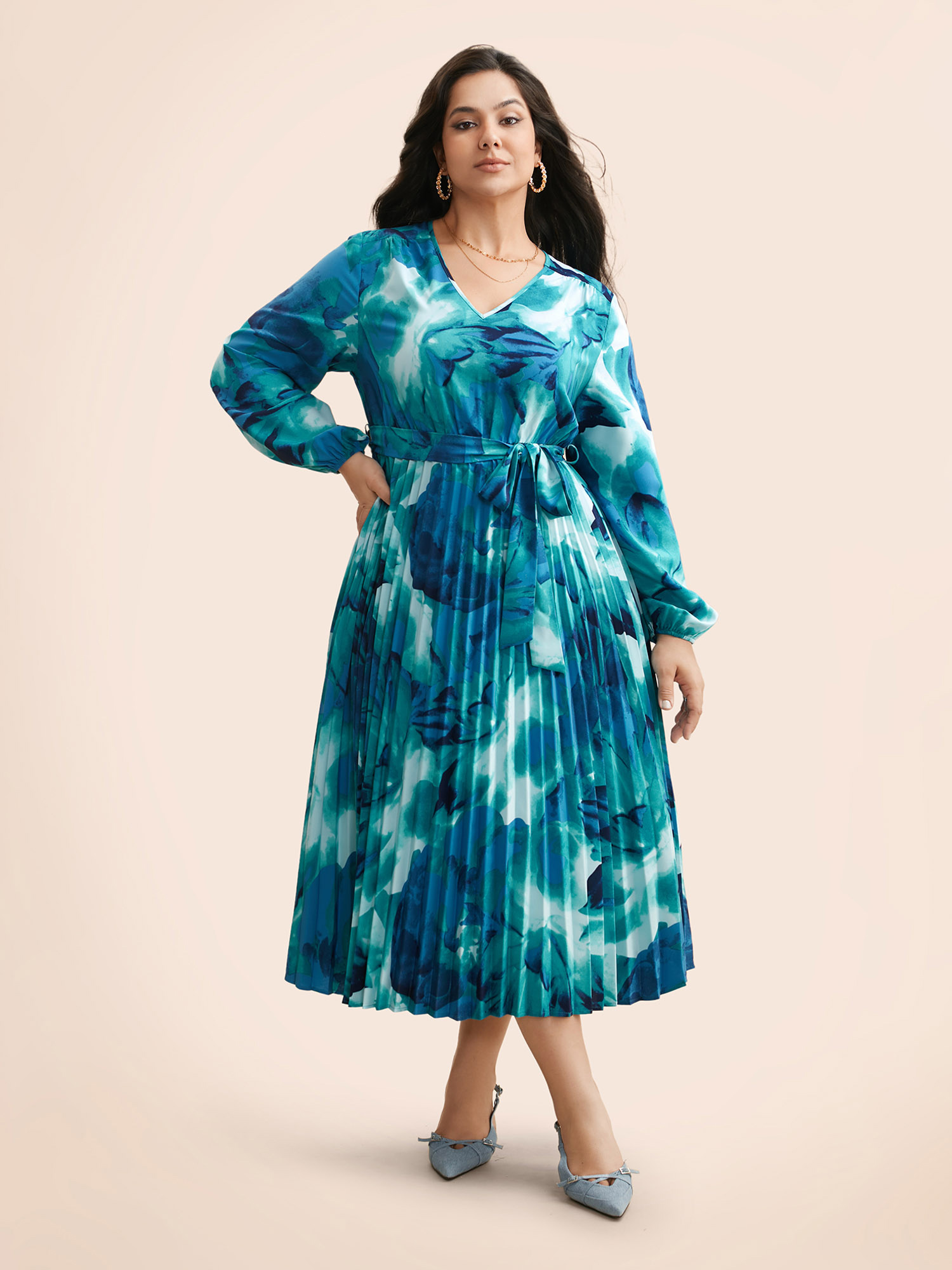 

Plus Size Watercolor Floral Pleated Belted Dress DarkBlue Women Elegant Belted V-neck Long Sleeve Curvy BloomChic