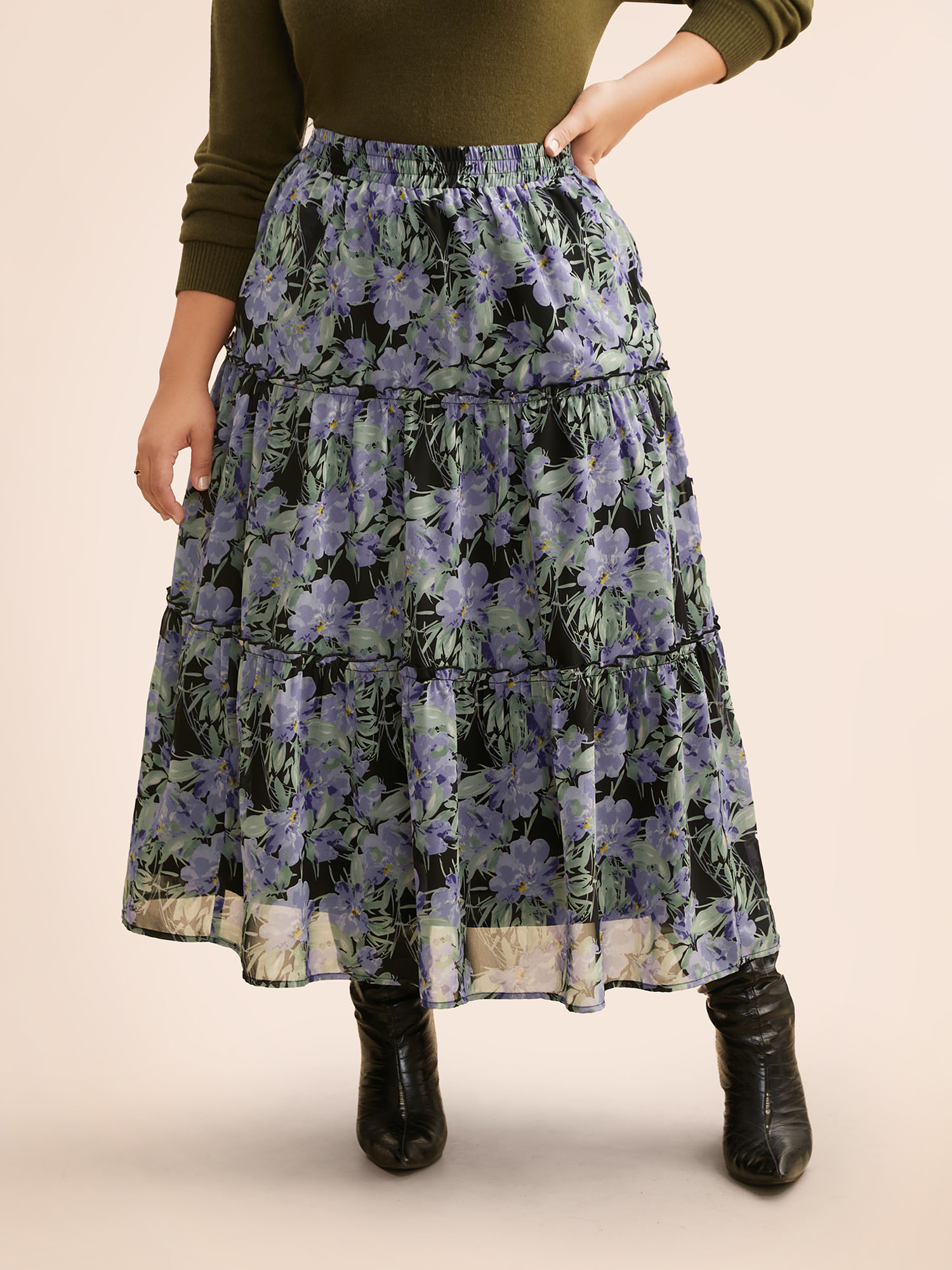 

Plus Size Floral Ruffle Layered Hem Skirt Women BlackFlower Elegant No stretch Slanted pocket Everyday Skirts BloomChic