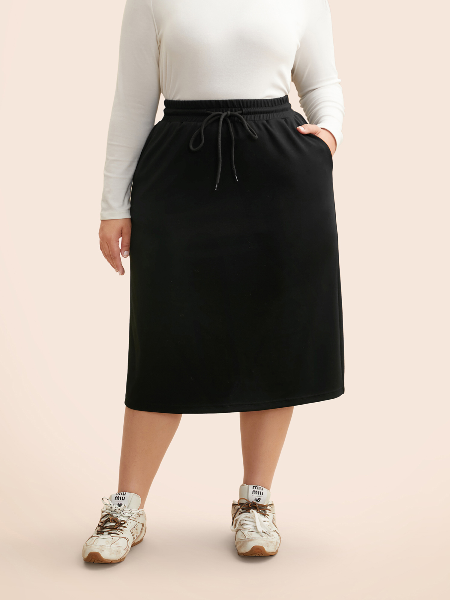 

Plus Size Supersoft Straight-Fit Midi Skirt Women Black Casual Drawstring Medium stretch Slanted pocket Everyday Skirts BloomChic