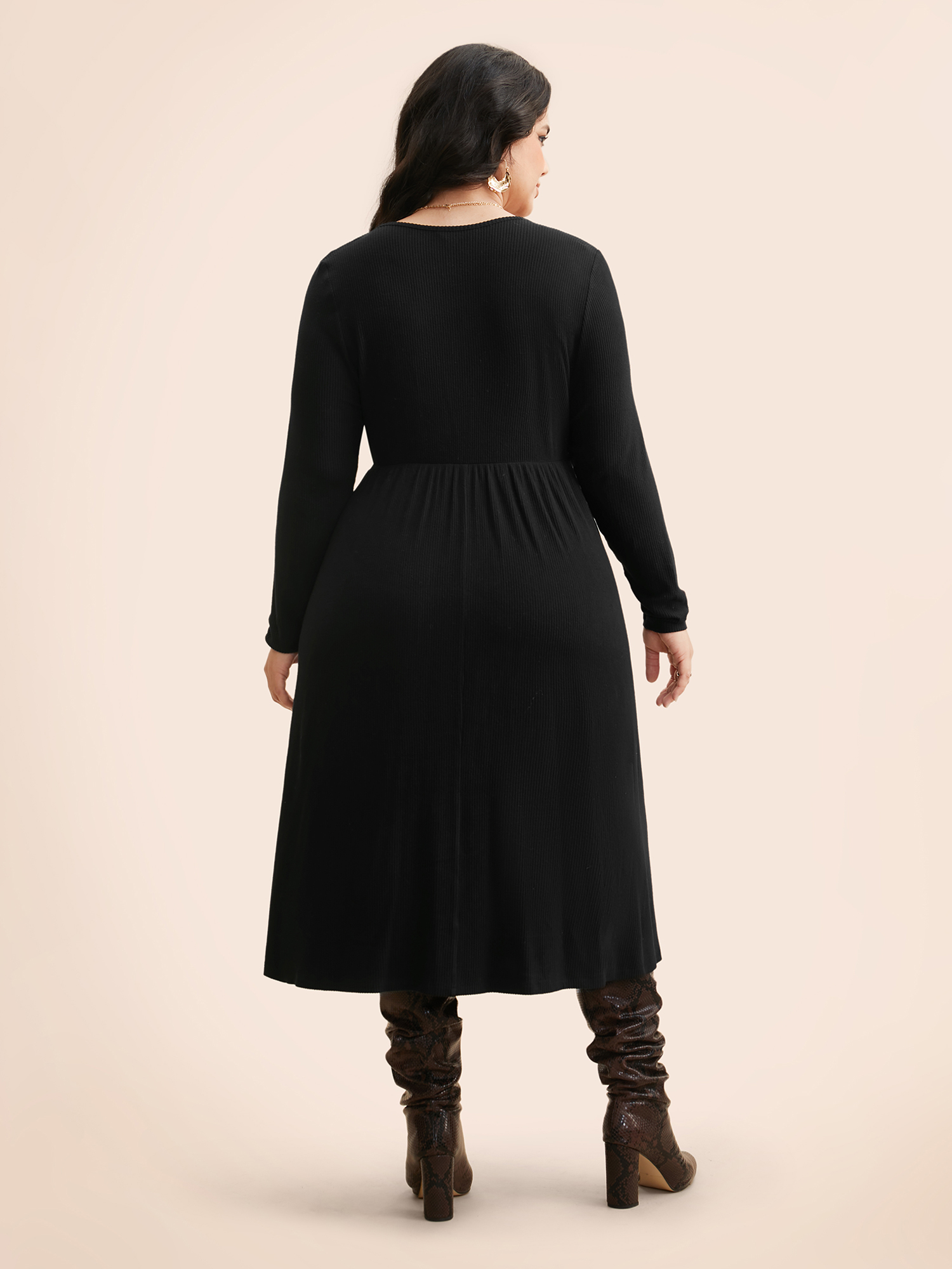 

Plus Size Solid Pit Strip Cut Out Dress Black Women Elegant Texture V-neck Long Sleeve Curvy BloomChic