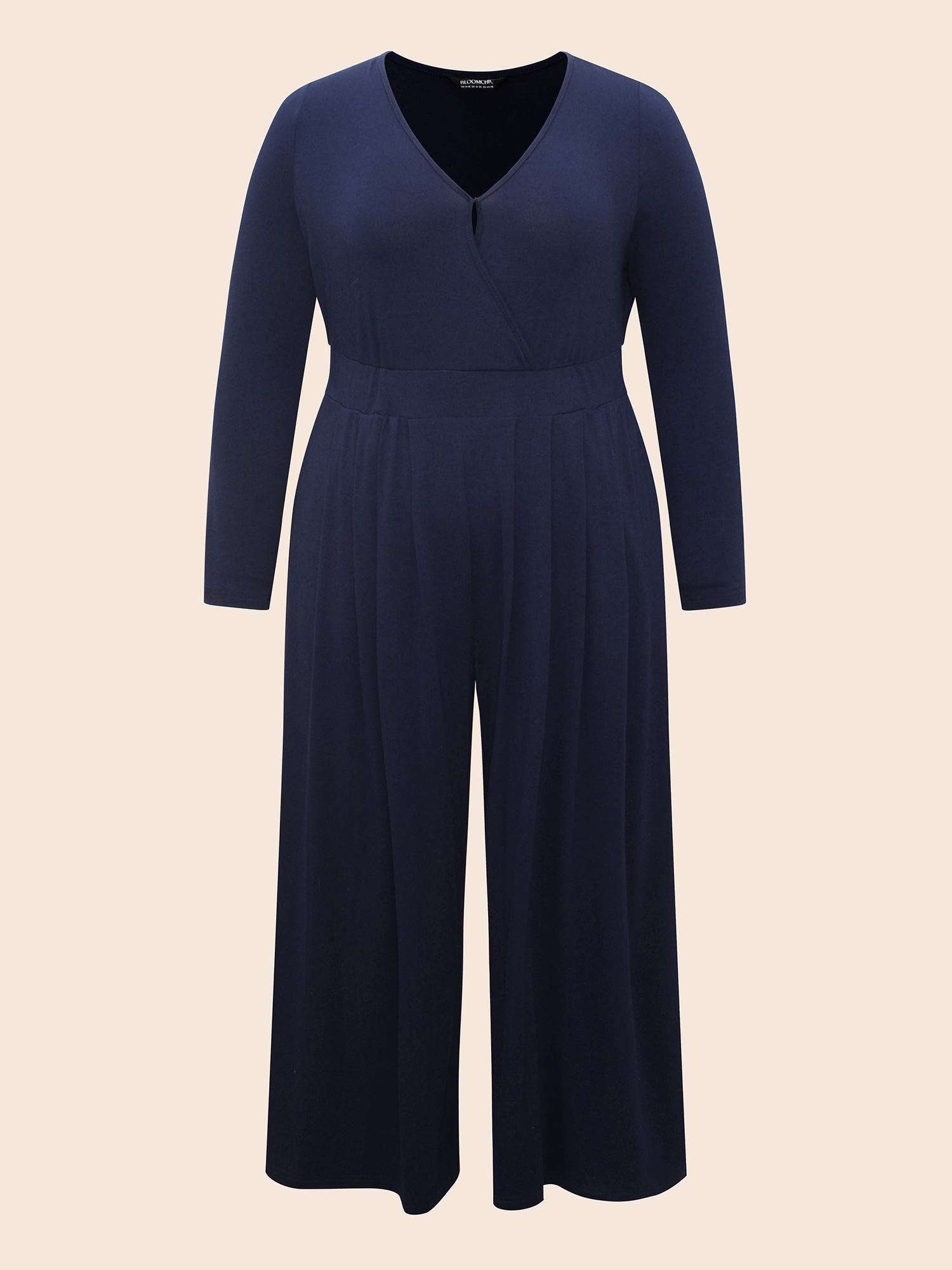 

Plus Size Navy Supersoft Essentials Pleated Jumpsuit Women Basics Long Sleeve V-neck Everyday Loose Jumpsuits BloomChic