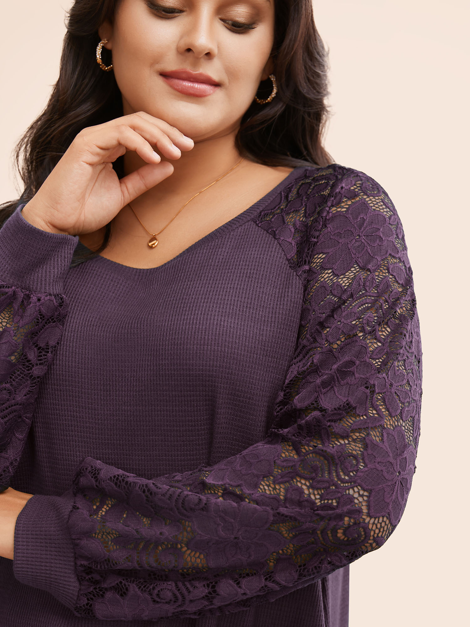 

Plus Size Plain Lace Panel Round Neck Raglan Sleeve T-shirt Mauve Round Neck Long Sleeve Elegant Jersey Tops