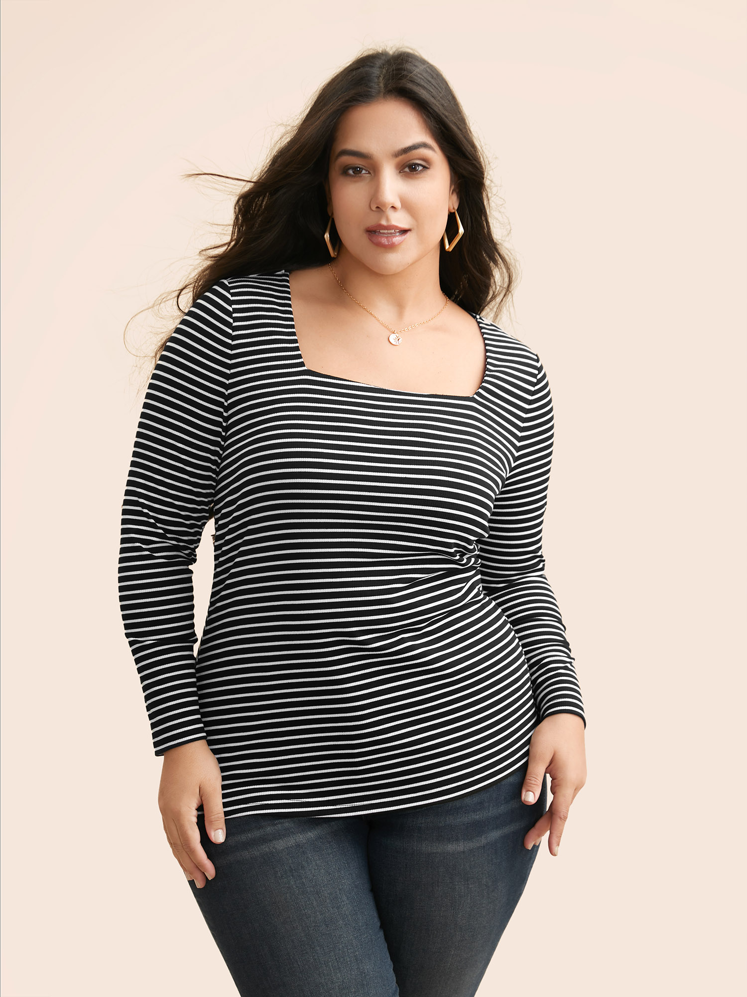 

Plus Size Square Neck Striped Texture T-shirt Black Women Casual Texture Square Neck Skinny Everyday T-shirts BloomChic