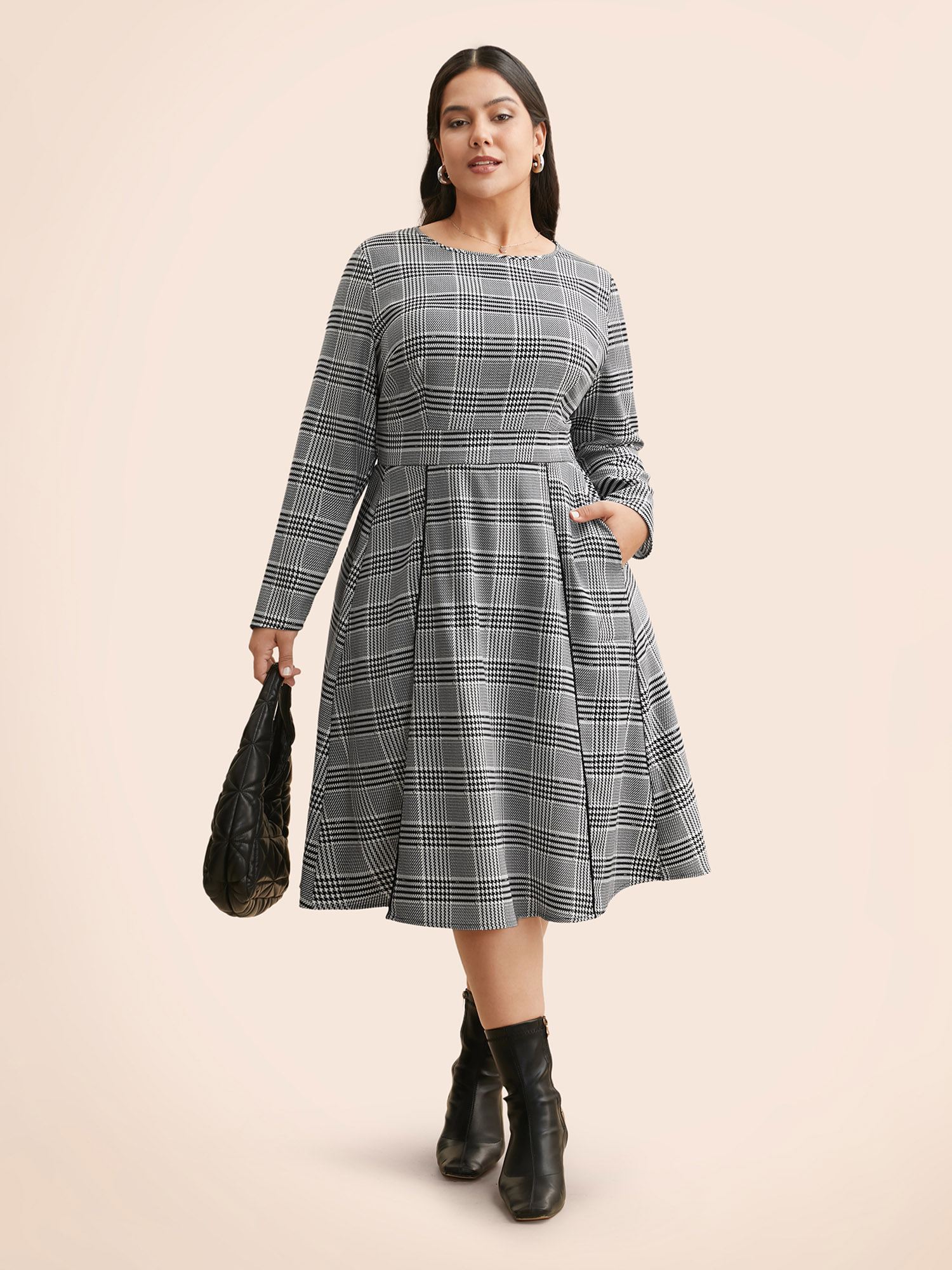 

Plus Size Houndstooth Round Neck Shirred Tucked Seam Dress Black Women At the Office Tucked seam Round Neck Long Sleeve Curvy BloomChic