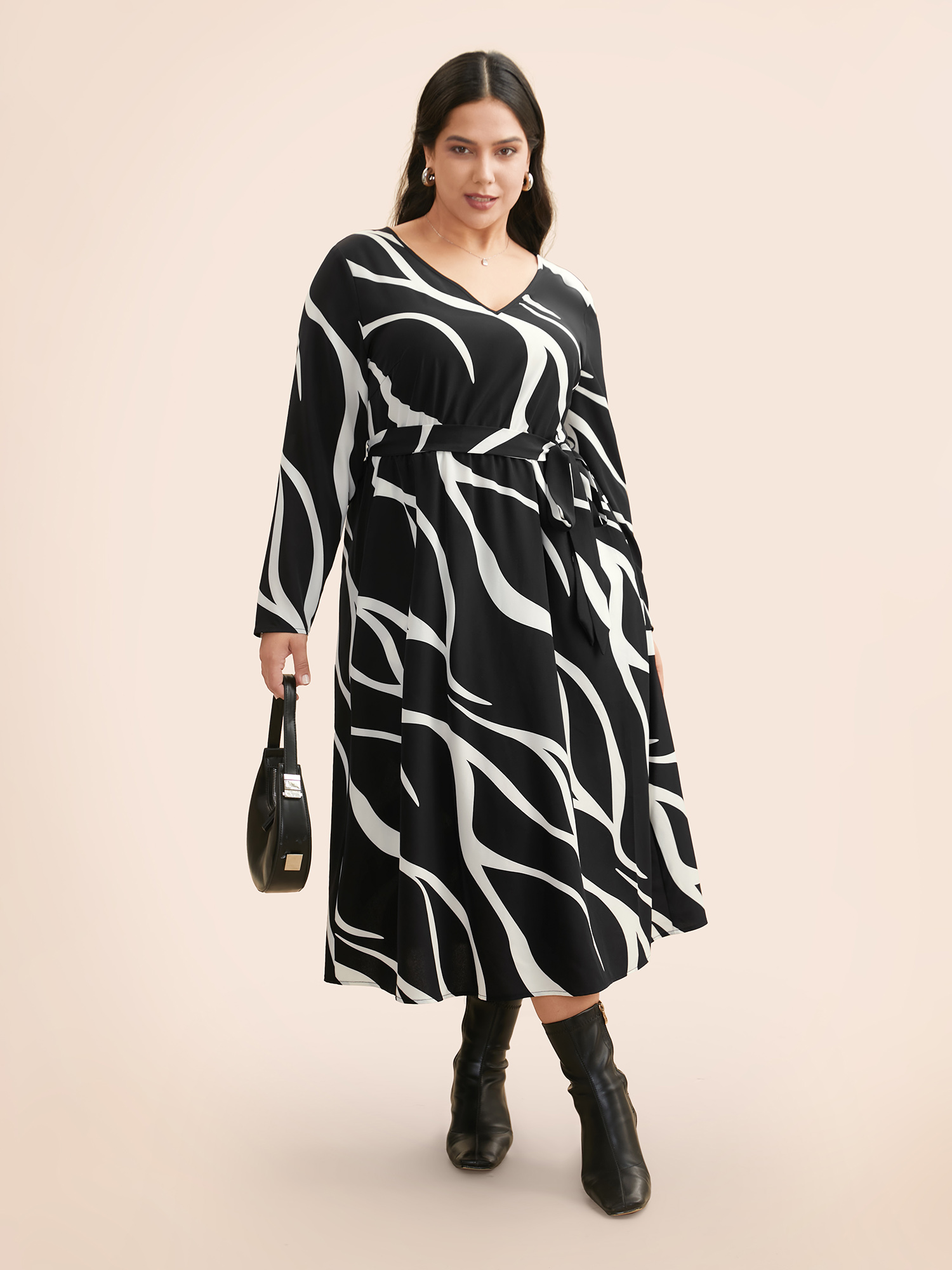 Plus Size V Neck Geometric Belted Dress Black Women At the Office Belted V-neck Long Sleeve Curvy BloomChic 30/6X 