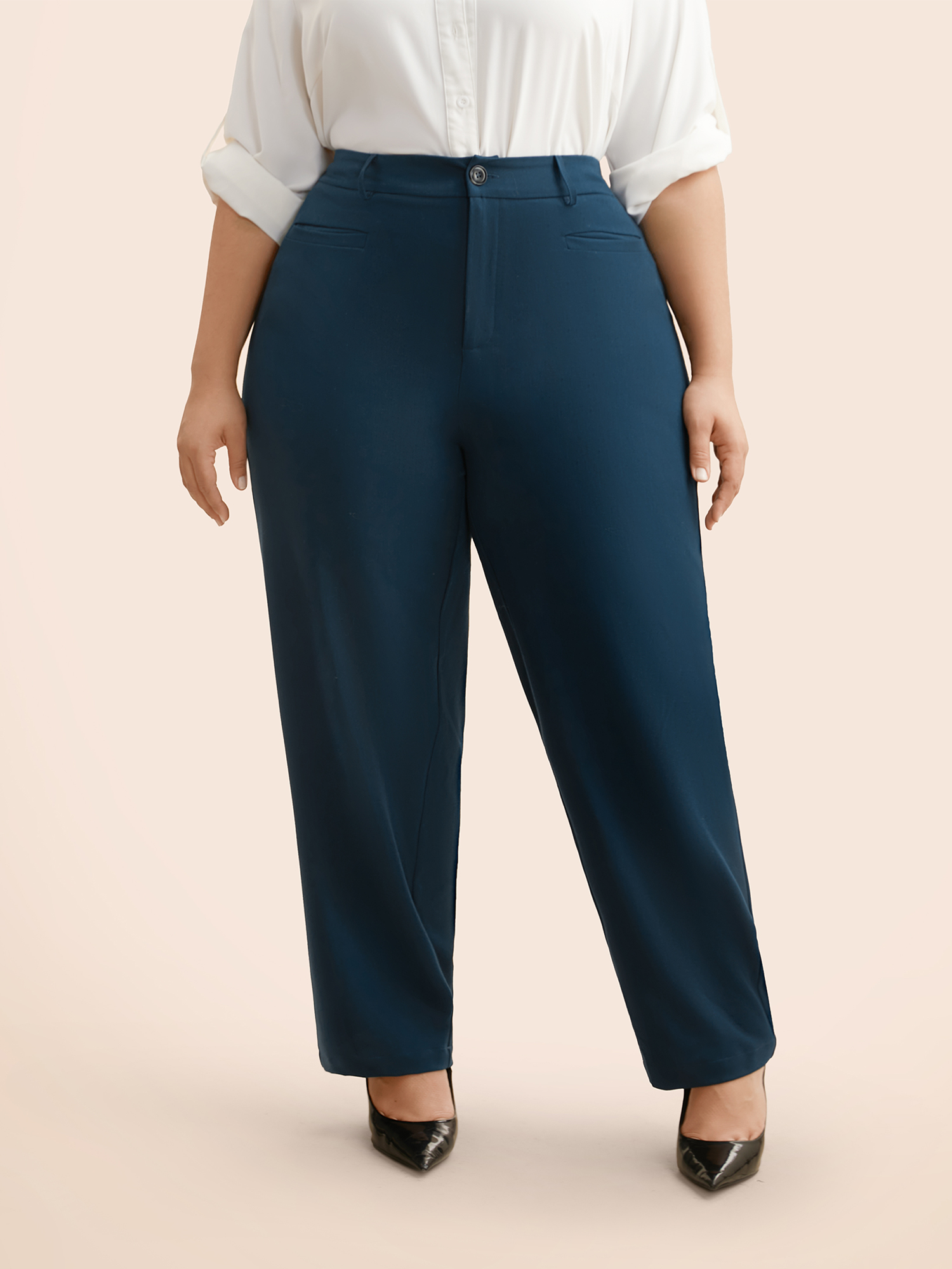 

Plus Size Straight Leg Single-flap Pocket Pants Women Indigo Casual Straight Leg Mid Rise Everyday Pants BloomChic