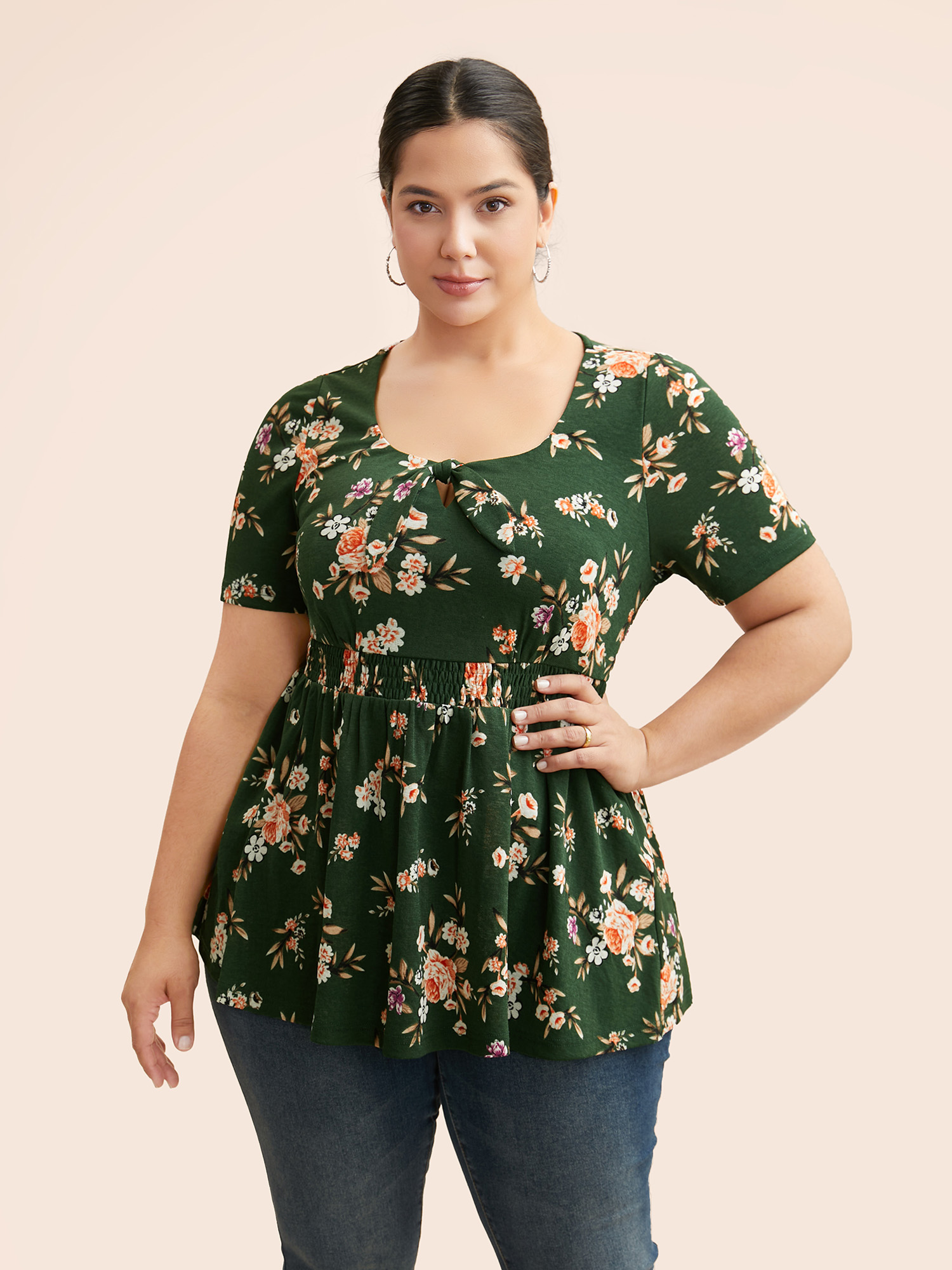 

Plus Size Floral Tie Knot Shirred Jersey Top DarkGreen U-neck Short sleeve Elegant Jersey Tops