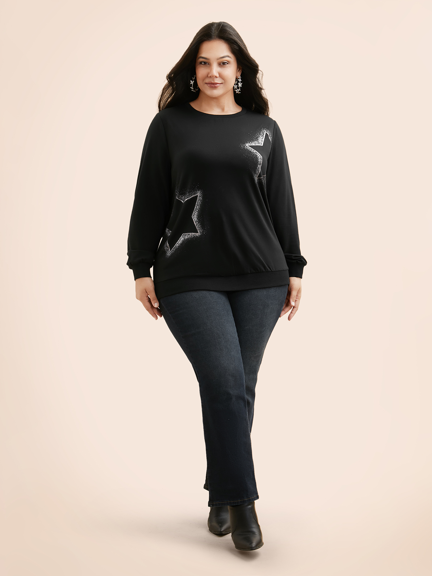 

Plus Size Star Rhinestone Slightly Stretchy Sweatshirt Women Black Casual Rhinestone detailing Round Neck Everyday Sweatshirts BloomChic