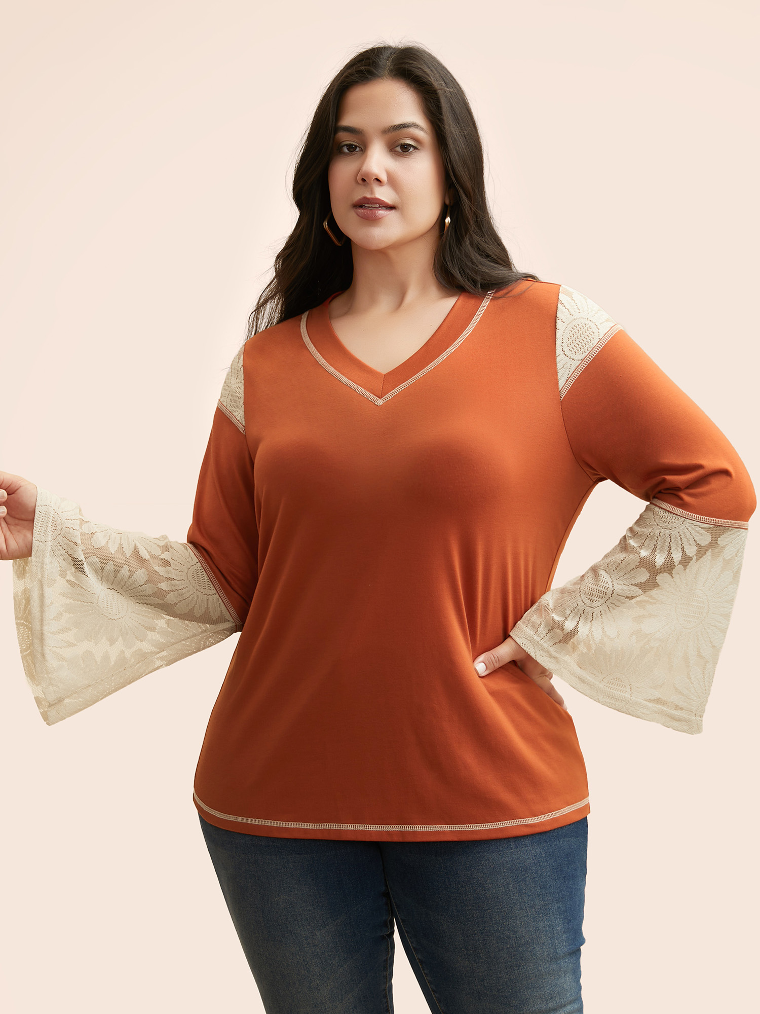 

Plus Size Contrast Patchwork Mesh Bell Sleeve T-shirt Brightorange V-neck Long Sleeve Elegant Jersey Tops