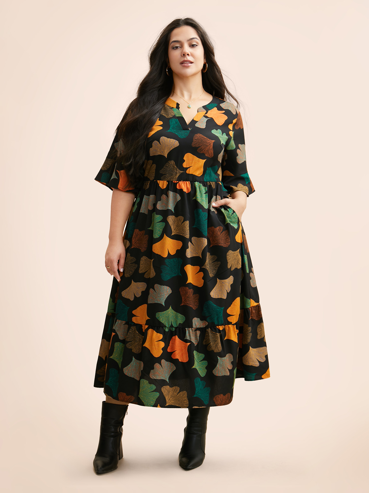 

Plus Size Floral Print Notched Ruffle Sleeve Dress BlackFlower Women Elegant Ruffles Flat collar Half Sleeve Curvy BloomChic