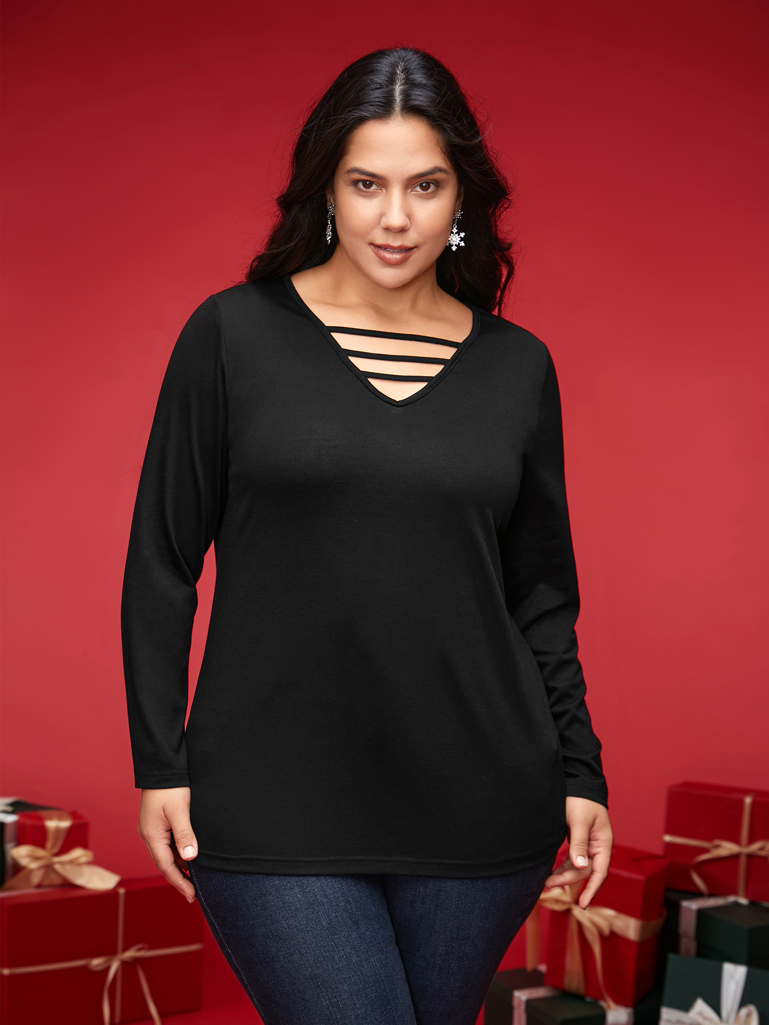 

Plus Size V-neck Cut Out Straight Fit Tee Black Women Casual Cut-Out V-neck Everyday T-shirts BloomChic