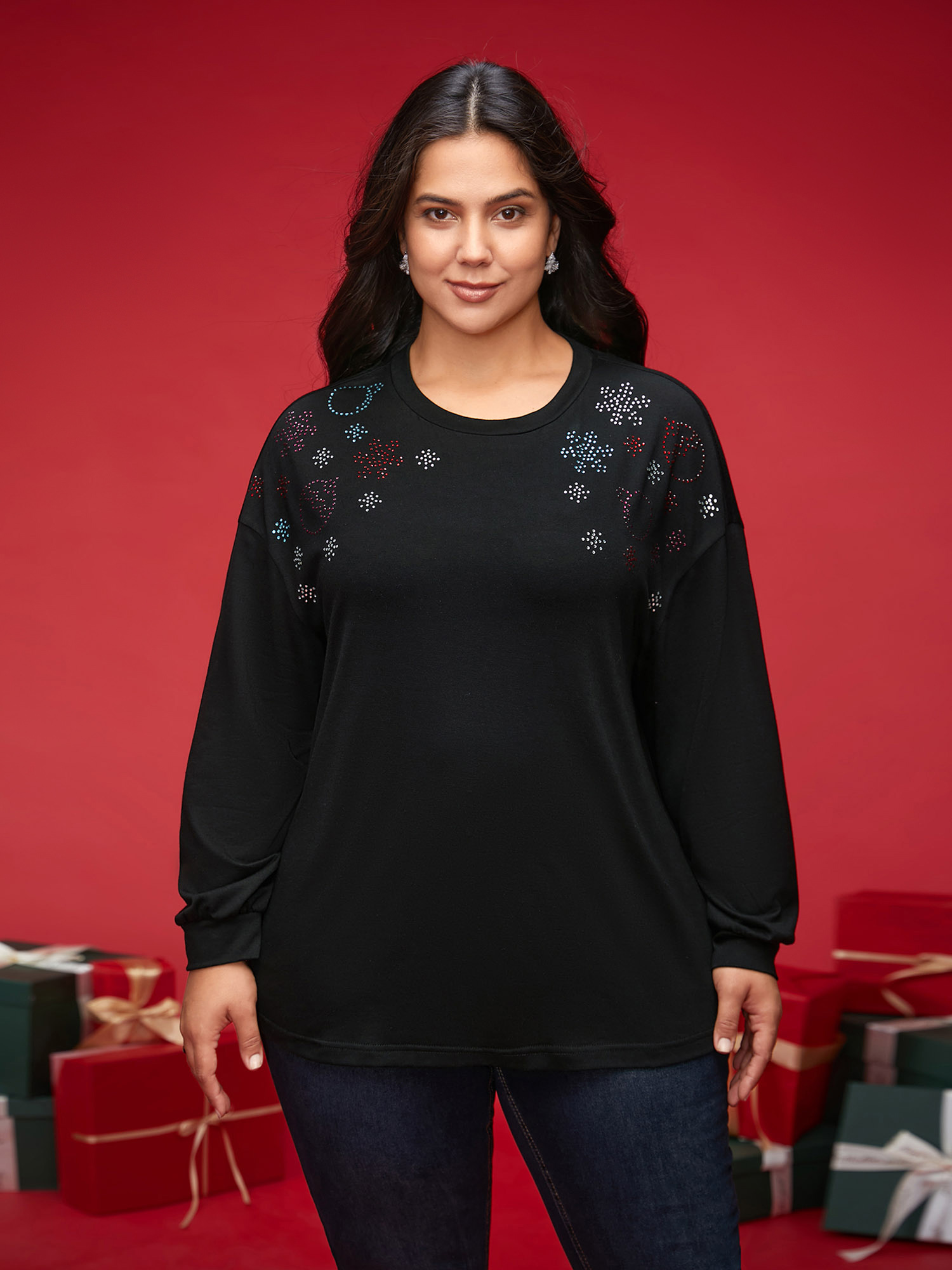 

Plus Size Rhinestone Embellished Shoulder Round Neck Tee Black Women Casual Rhinestone detailing Round Neck Everyday T-shirts BloomChic