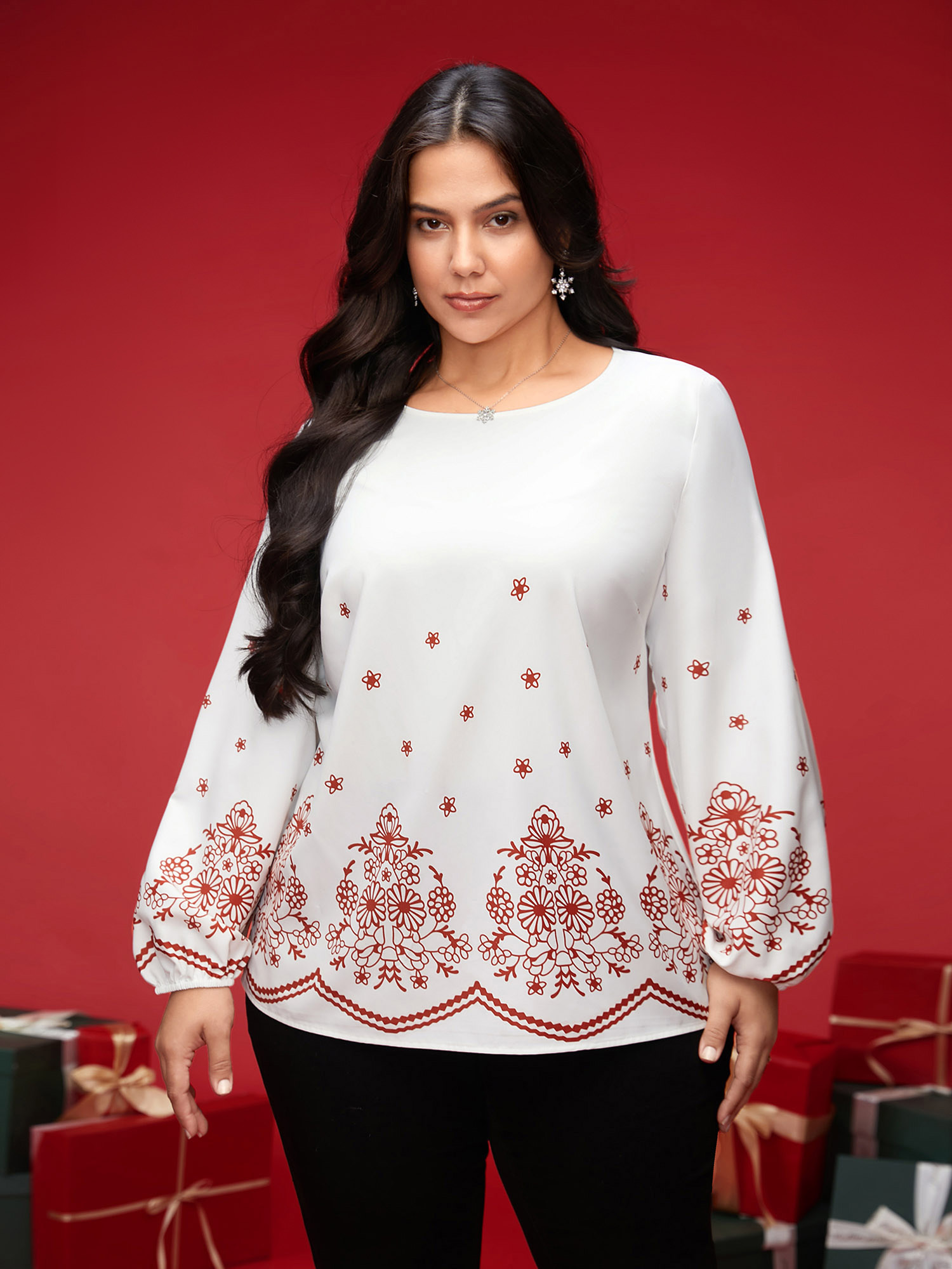 

Plus Size Originalwhite Floral Printed Back Pleated Straight Fit Blouse Women Casual Long Sleeve Round Neck Everyday Blouses BloomChic