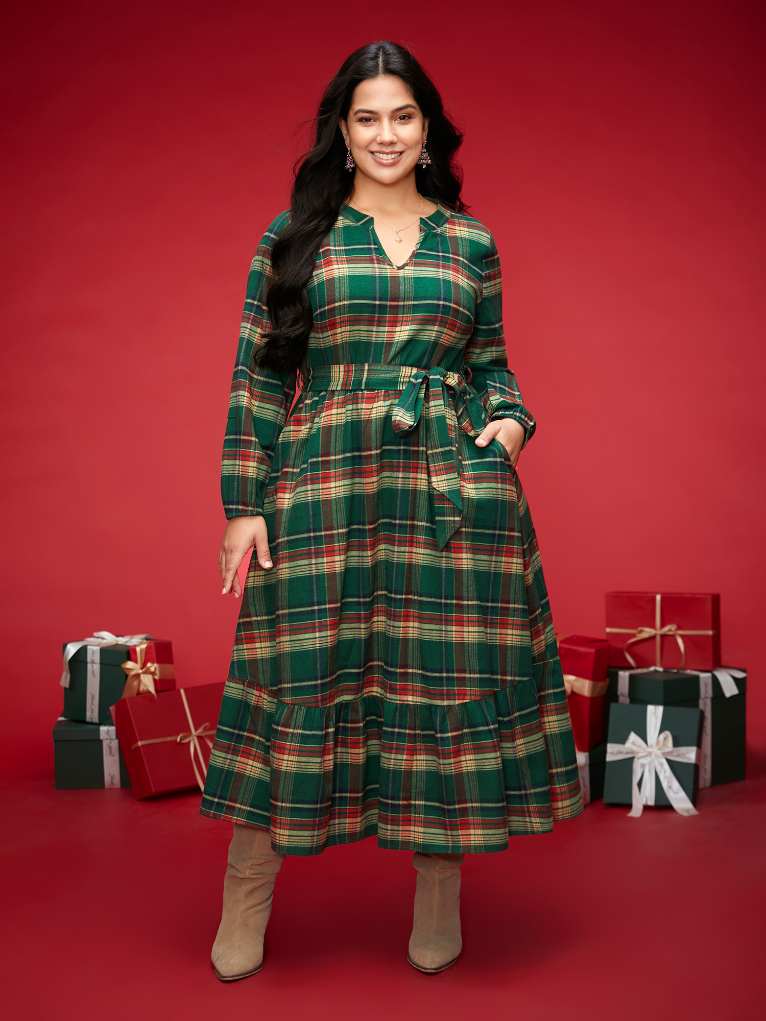 

Plus Size Festive Notched Collar Plaid Dress Truegreen Women Elegant Belted Flat collar with V-notch Long Sleeve Curvy BloomChic