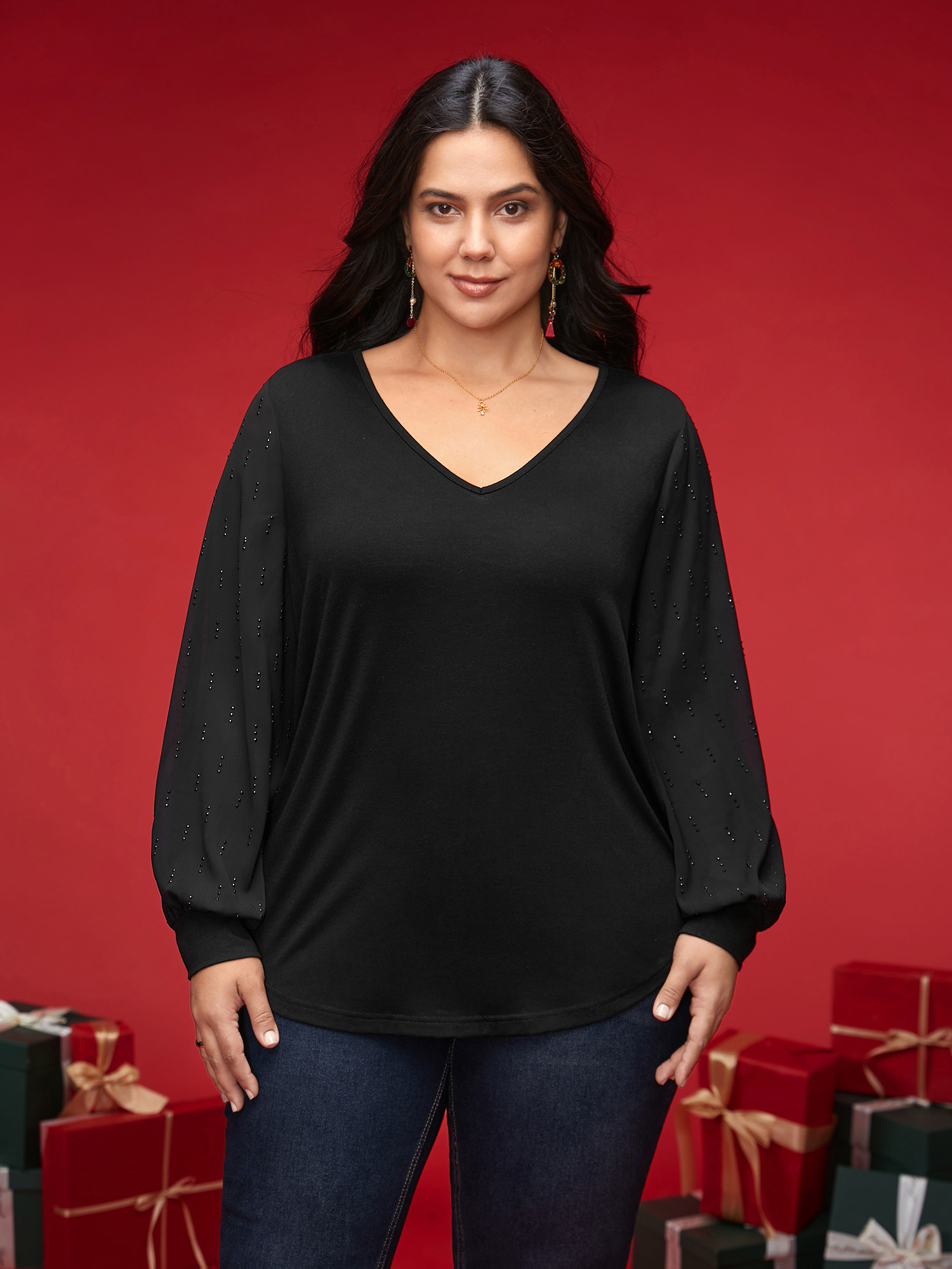 

Plus Size Rhinestone Embellished Lantern Sleeves Tee Black Women Casual Non V-neck Everyday T-shirts BloomChic