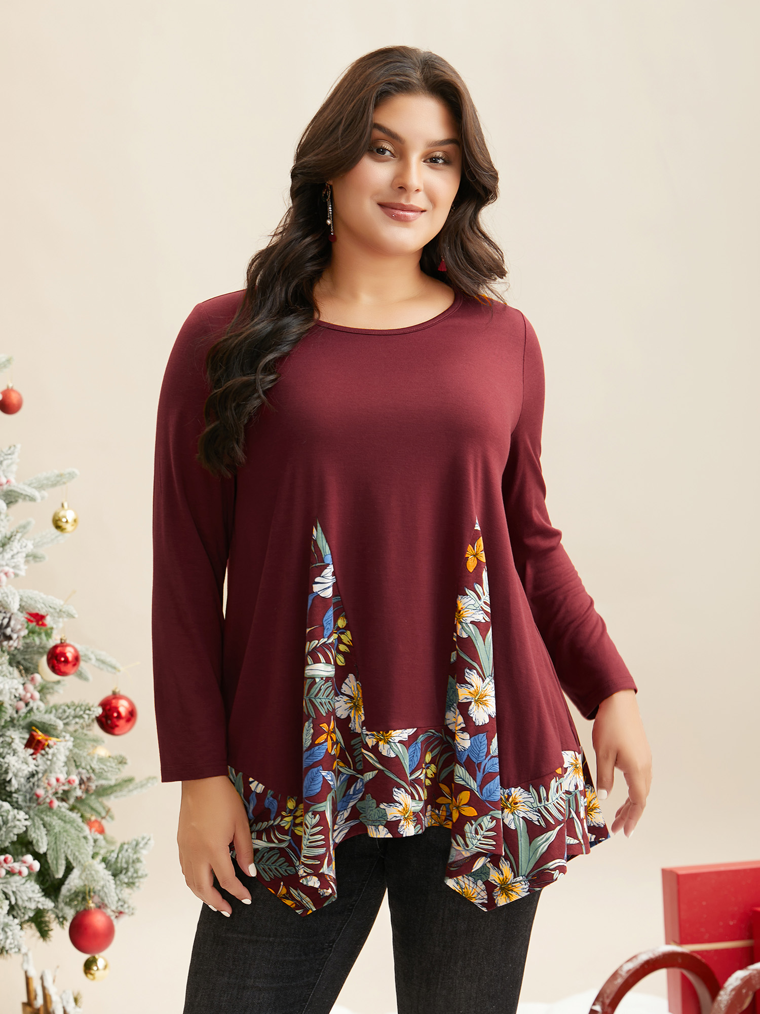 

Plus Size Holiday Printed Asymmetrical Hem Jersey Top Deepred Round Neck Extra Long Sleeve Elegant Jersey Tops