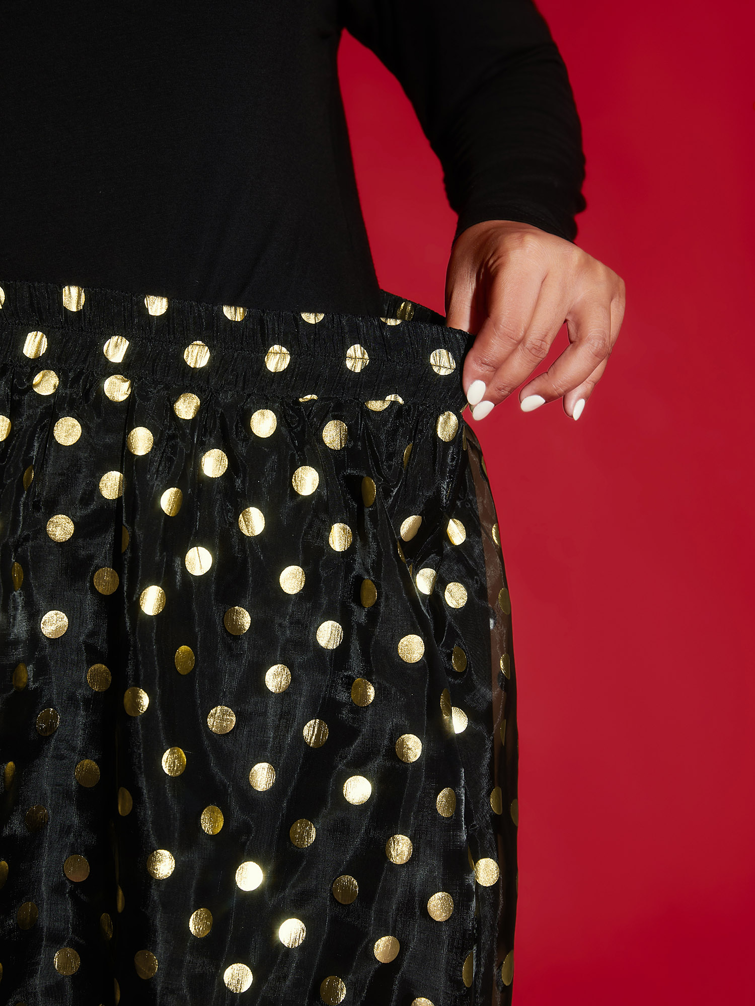 

Plus Size Gold Polka Dots Elastic Waist Skirt Women Black Formal Tiered Loose No stretch Slanted pocket Party Skirts BloomChic