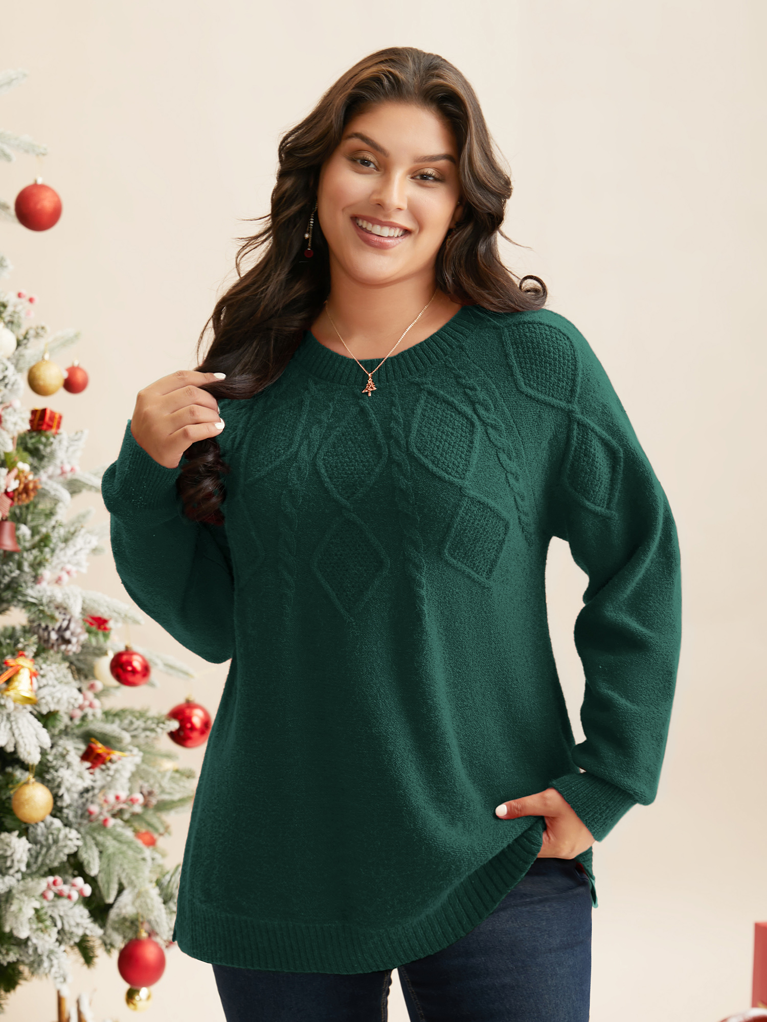 

Plus Size Cable Knit Bodice Crew-Neck Pullover DarkGreen Women Casual Loose Long Sleeve Round Neck Everyday Pullovers BloomChic