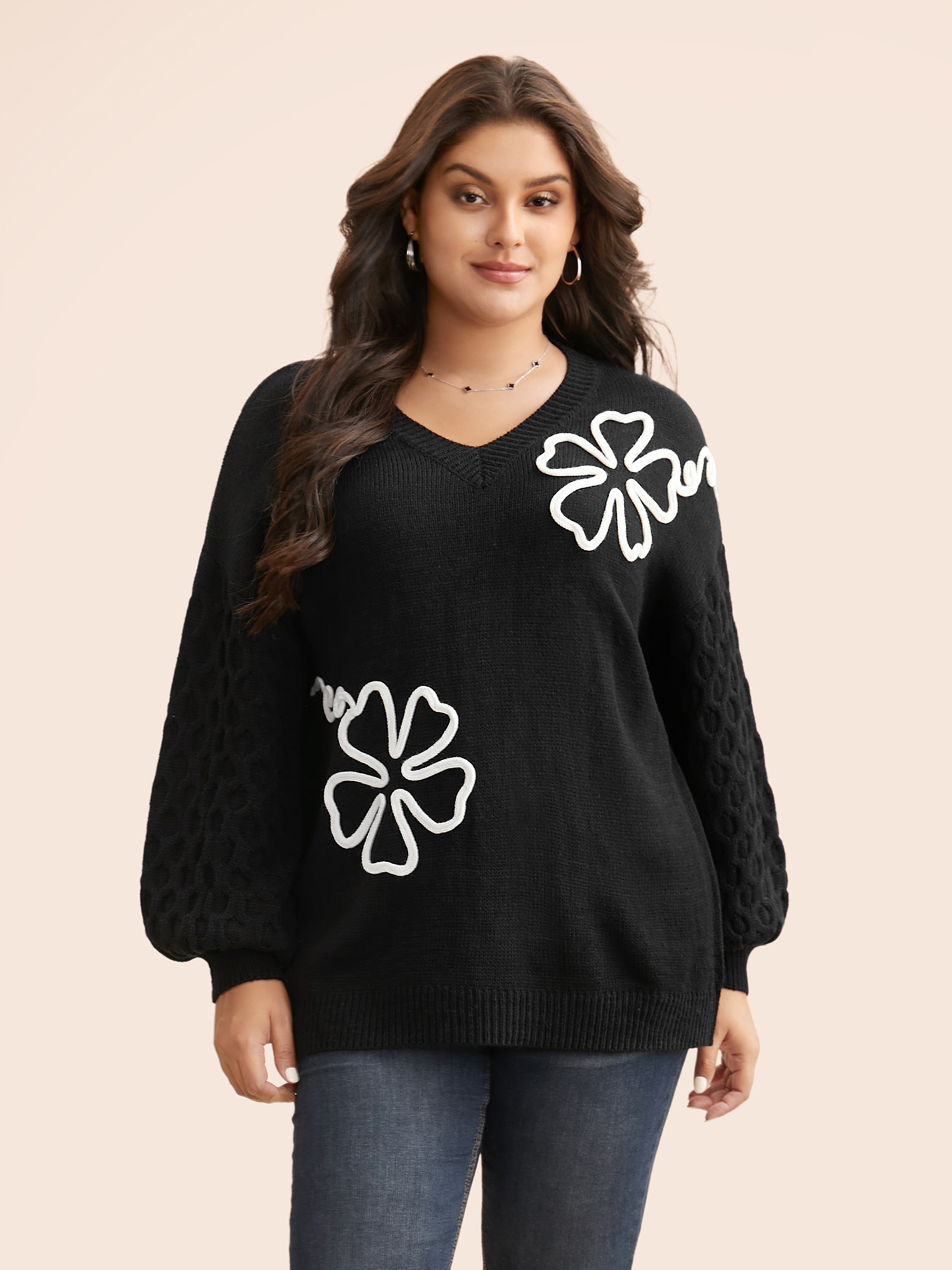 

Plus Size Crochet Floral Texture V Neck Pullover Black Women Casual Loose Long Sleeve V-neck Everyday Pullovers BloomChic