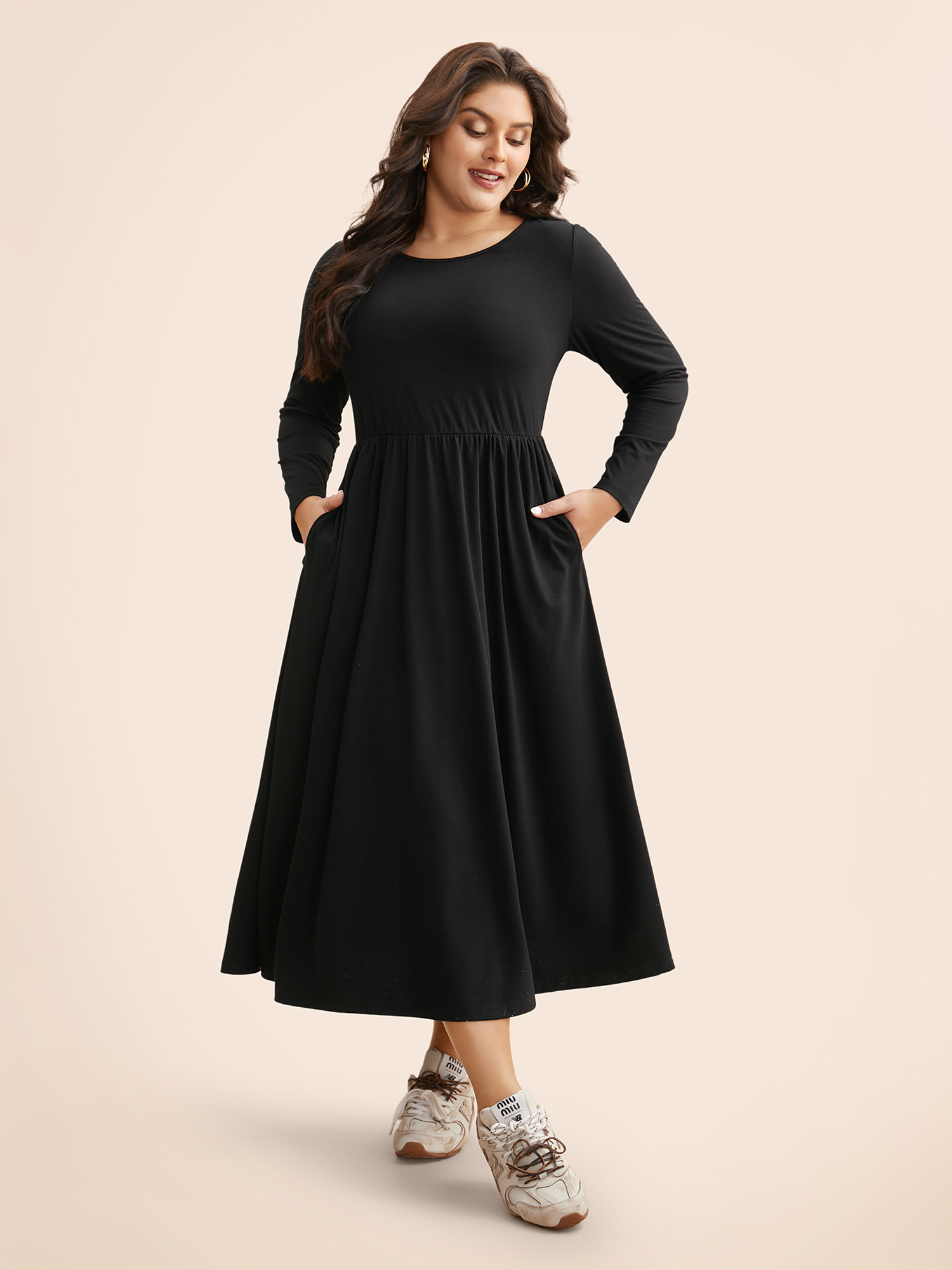 

Plus Size Supersoft Essentials Elastic Waist Midi Dress Pureblack Women Casual Non Round Neck Long Sleeve Curvy BloomChic