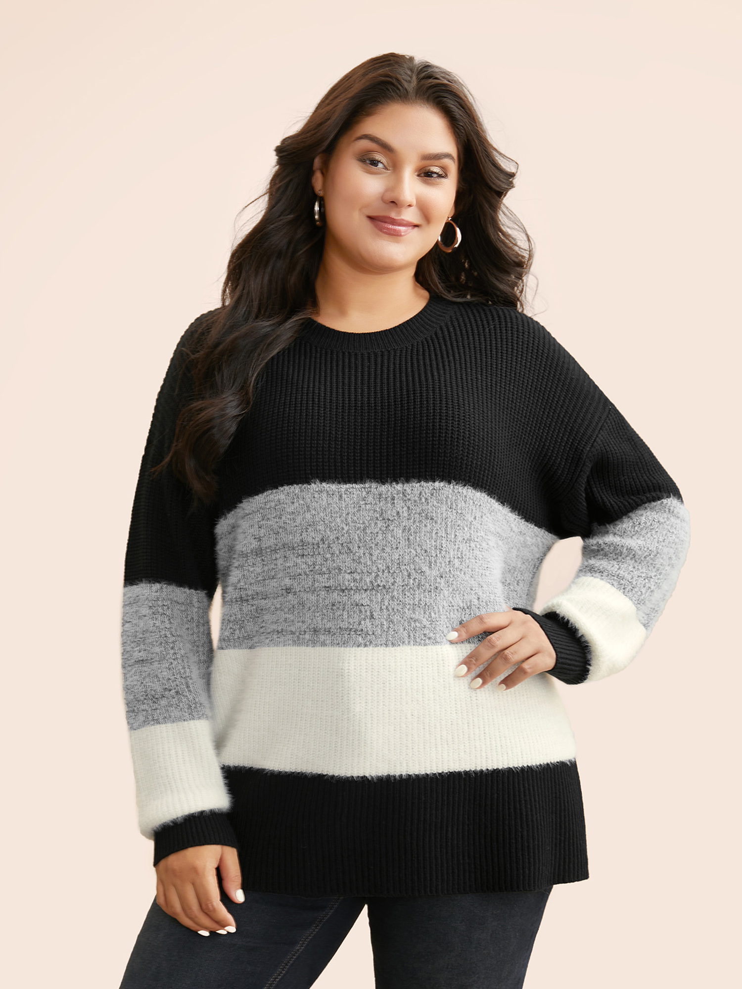 

Plus Size Round Neck Colorblock Contrast Pullover Black Women Casual Loose Long Sleeve Round Neck Everyday Pullovers BloomChic