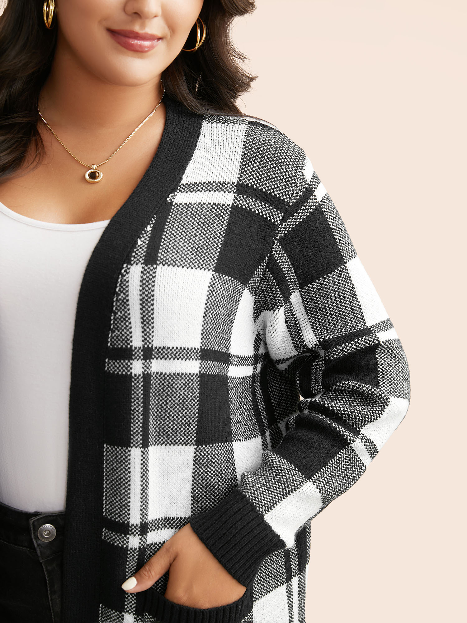 Plus Size Kimono Collar Plaid Slit Hem Cardigan Black Women Casual Loose Long Sleeve Everyday Cardigans BloomChic 26/4X 