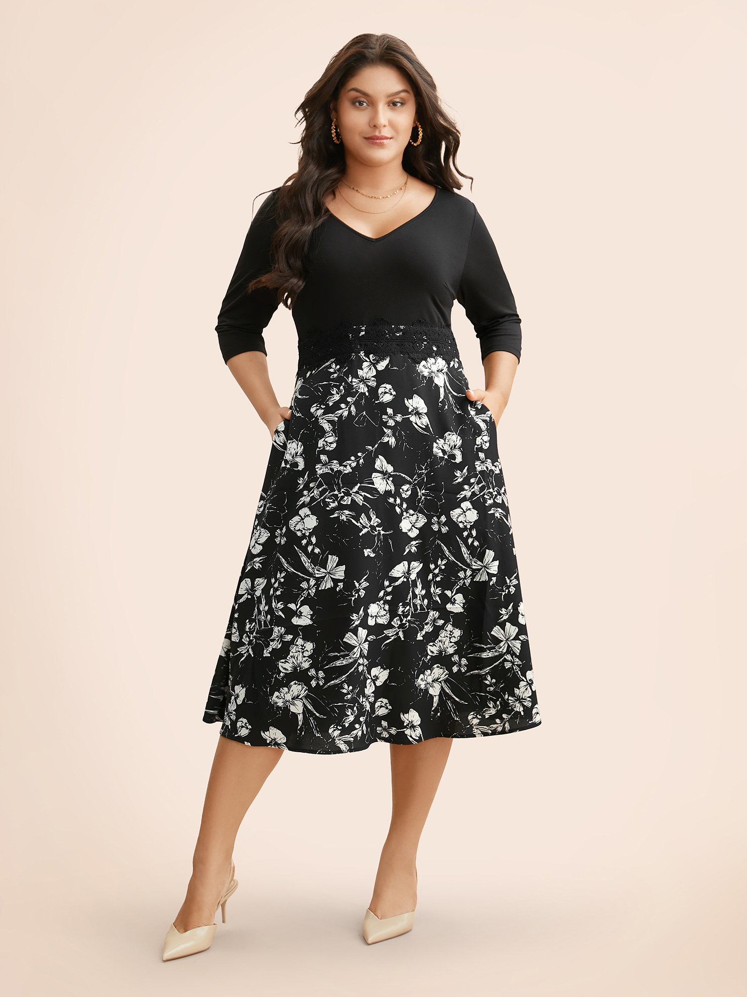 

Plus Size Floral Patchwork Lace Trim Midi Dress Black Women Elegant Woven ribbon&lace trim V-neck Elbow-length sleeve Curvy BloomChic