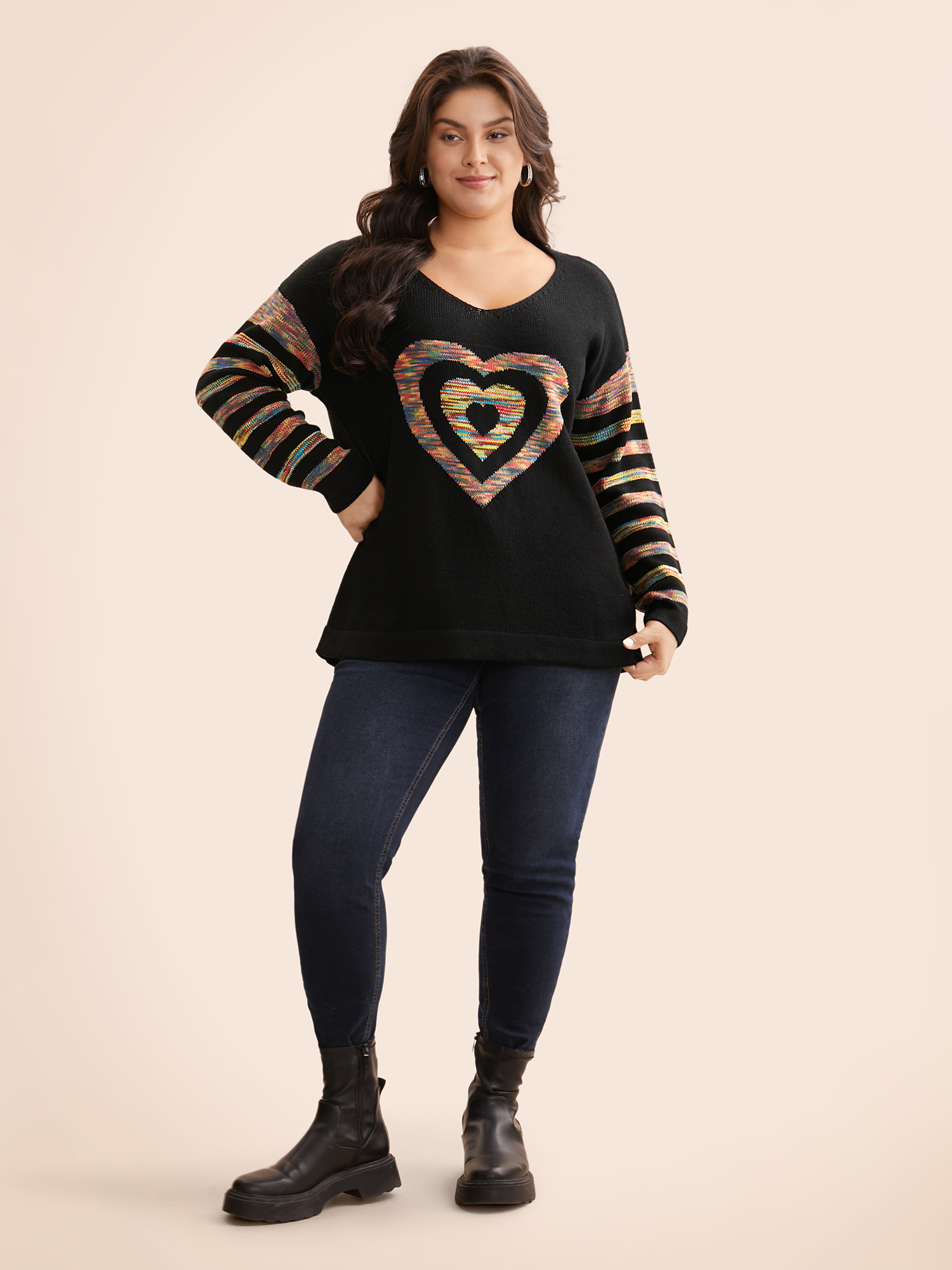 

Plus Size Contrast Heart Jacquard Drop Shoulder Pullover Black Women Casual Loose Long Sleeve V-neck Everyday Pullovers BloomChic